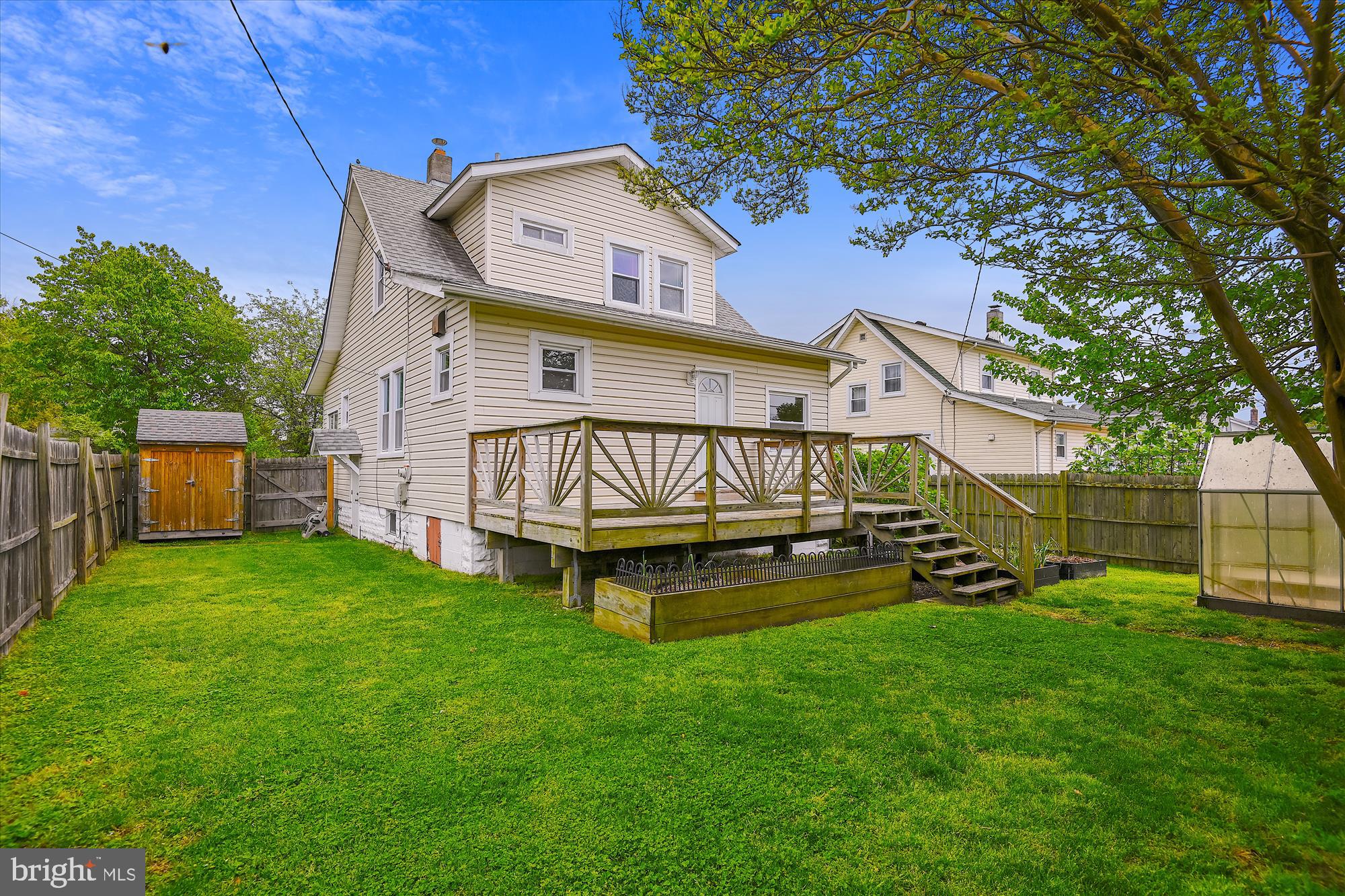 LORRAINE PARK - Residential