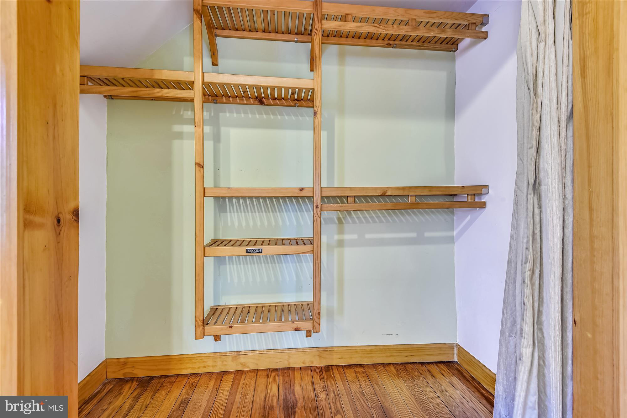 LORRAINE PARK - Residential