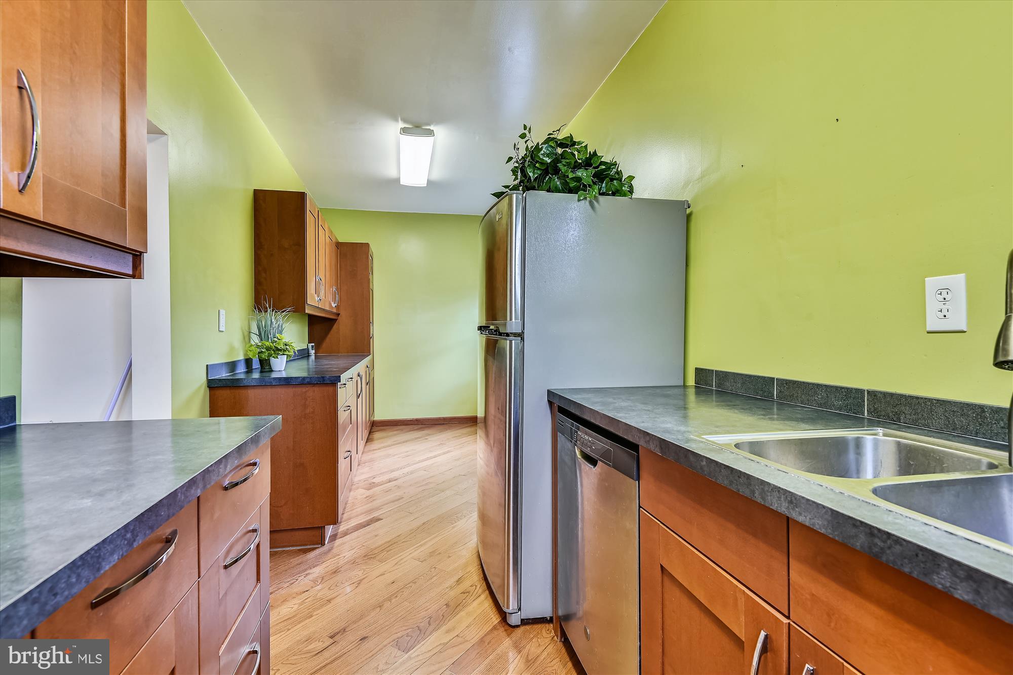 LORRAINE PARK - Residential