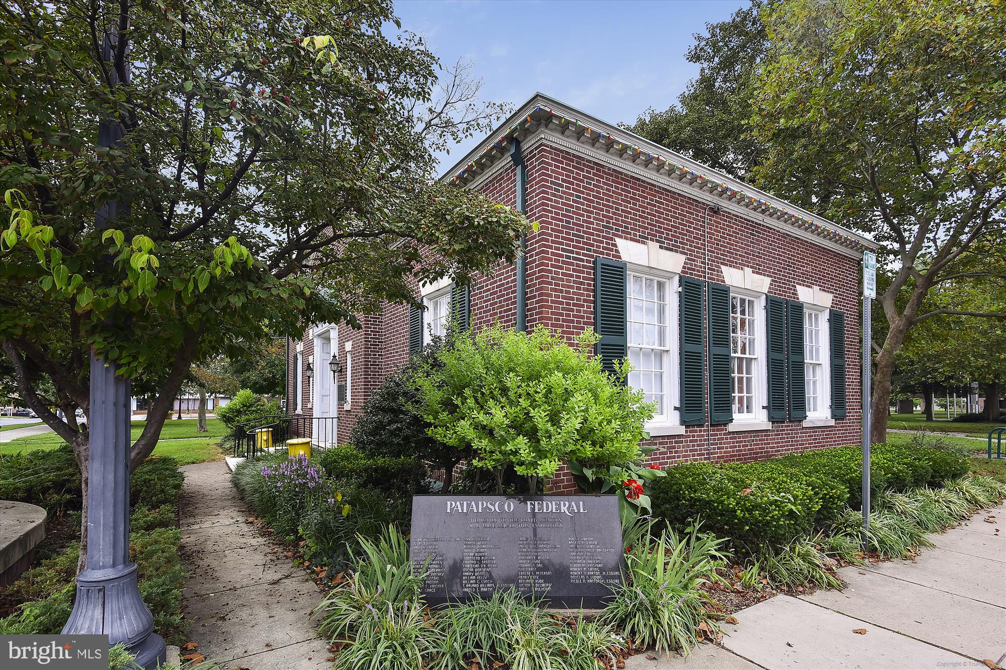 LORRAINE PARK - Residential