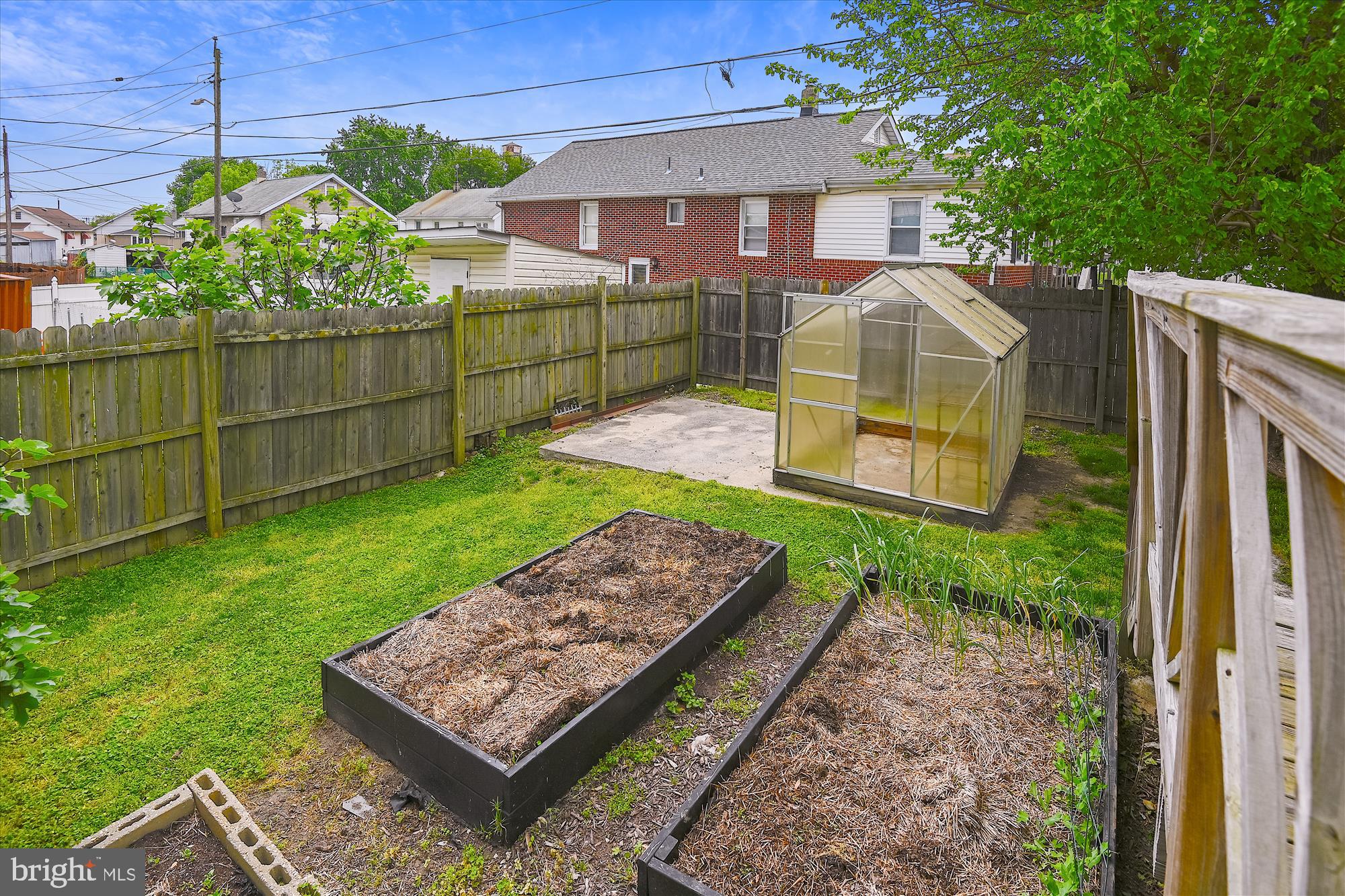 LORRAINE PARK - Residential