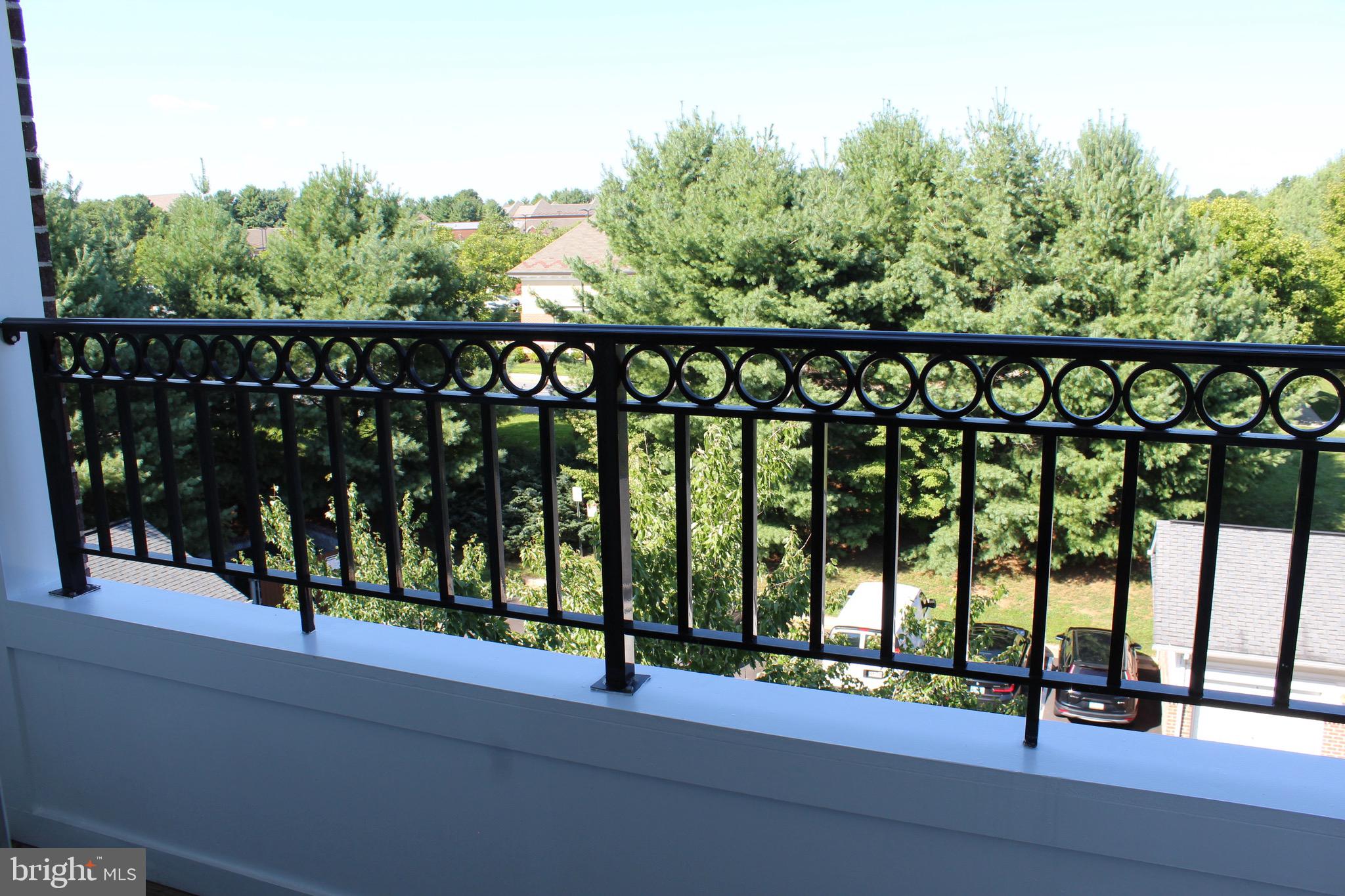 RIVER HILL - Residential Lease