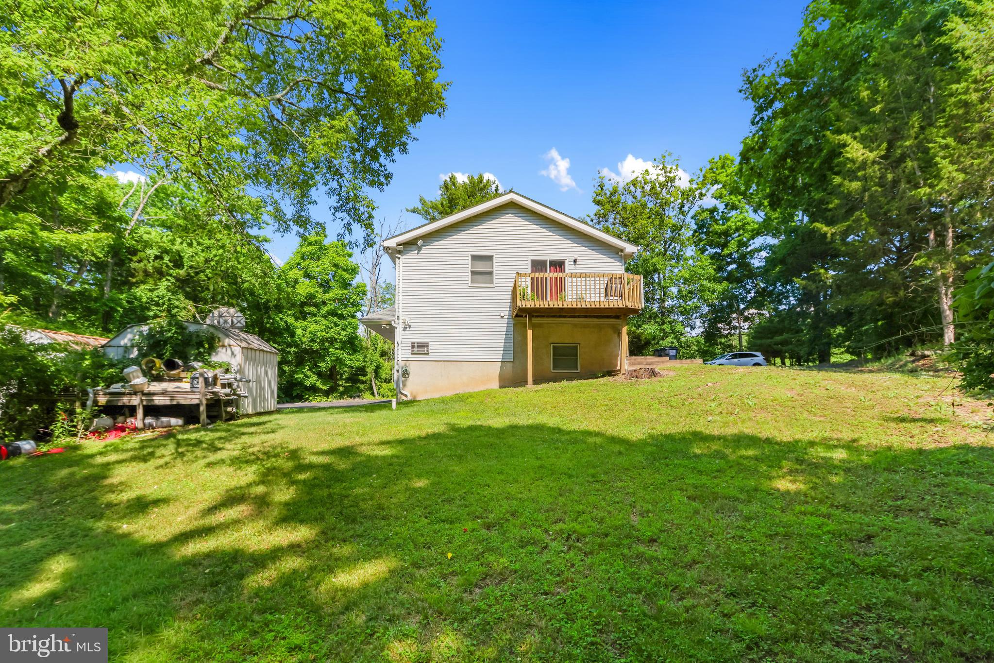 40 BRUSHY MOUNTAIN ROAD