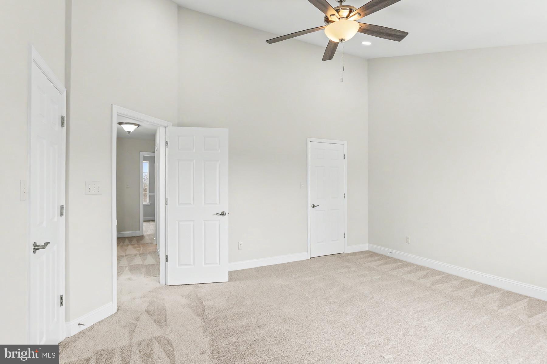 IVY RIDGE - Residential