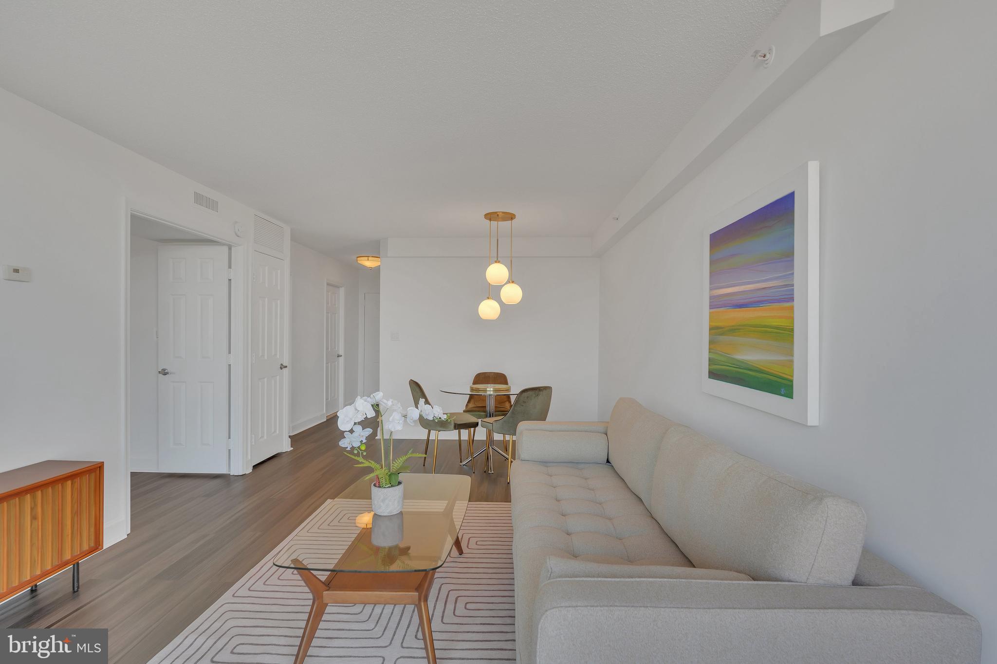 CLEVELAND PARK - Residential