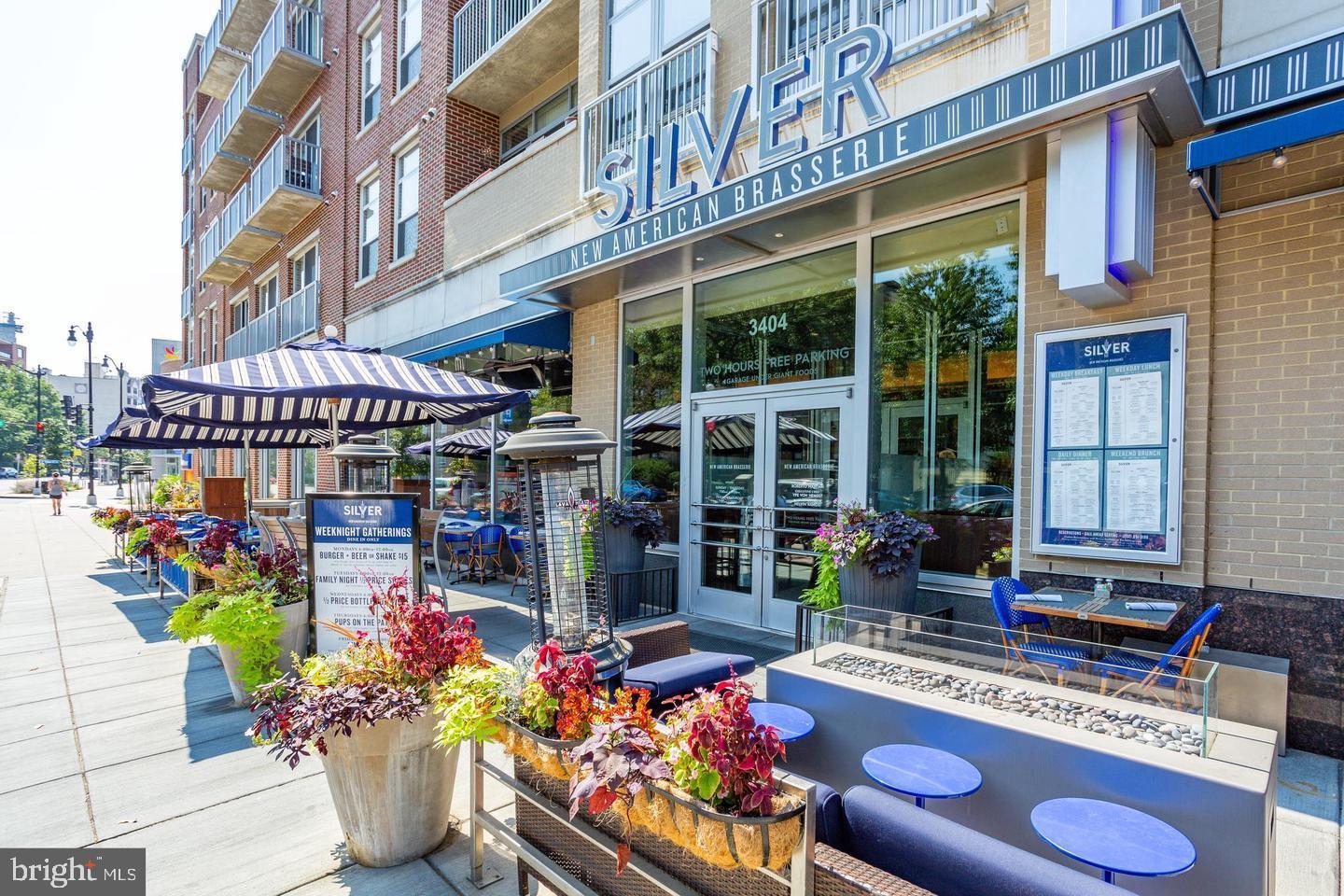 CLEVELAND PARK - Residential