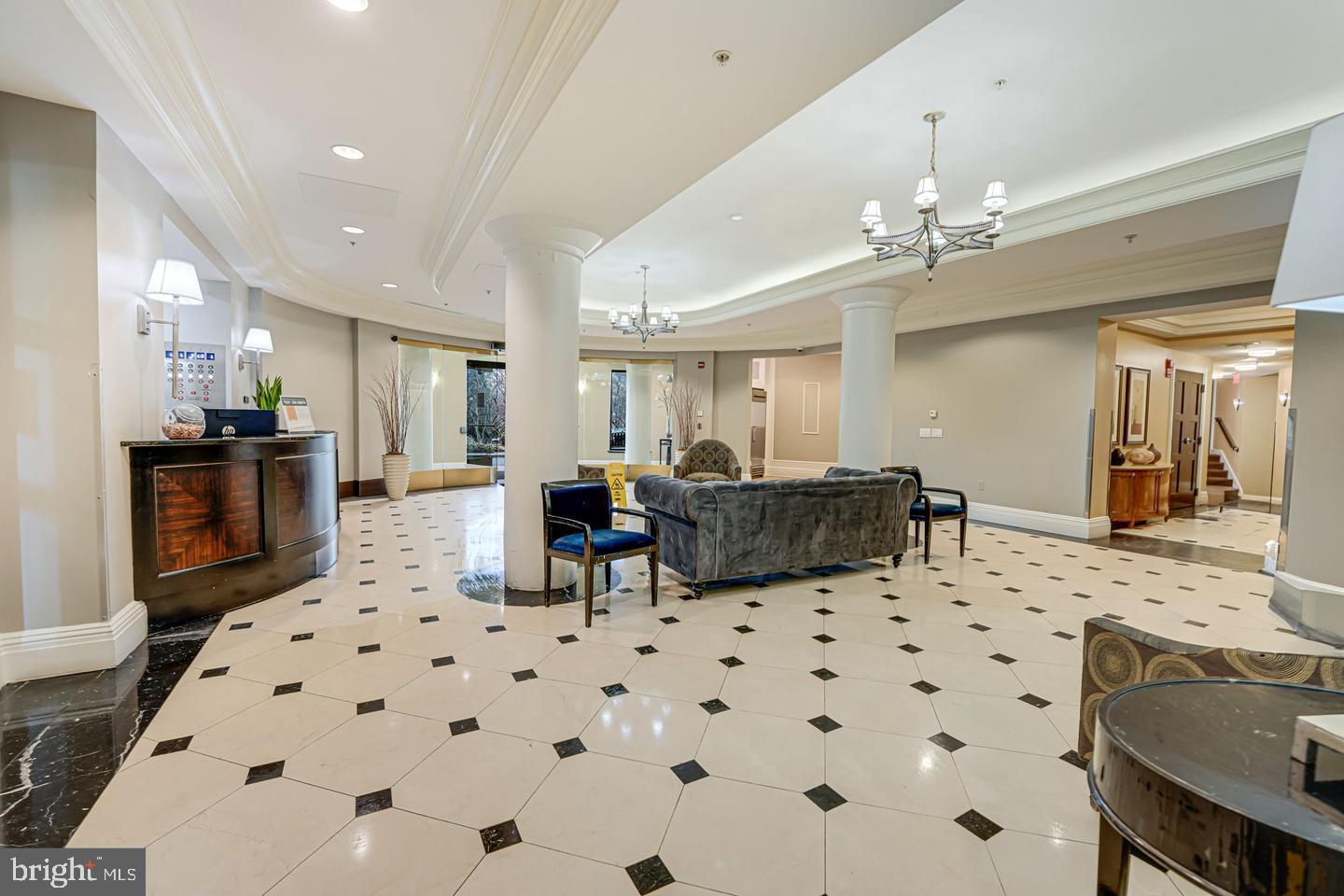 CLEVELAND PARK - Residential