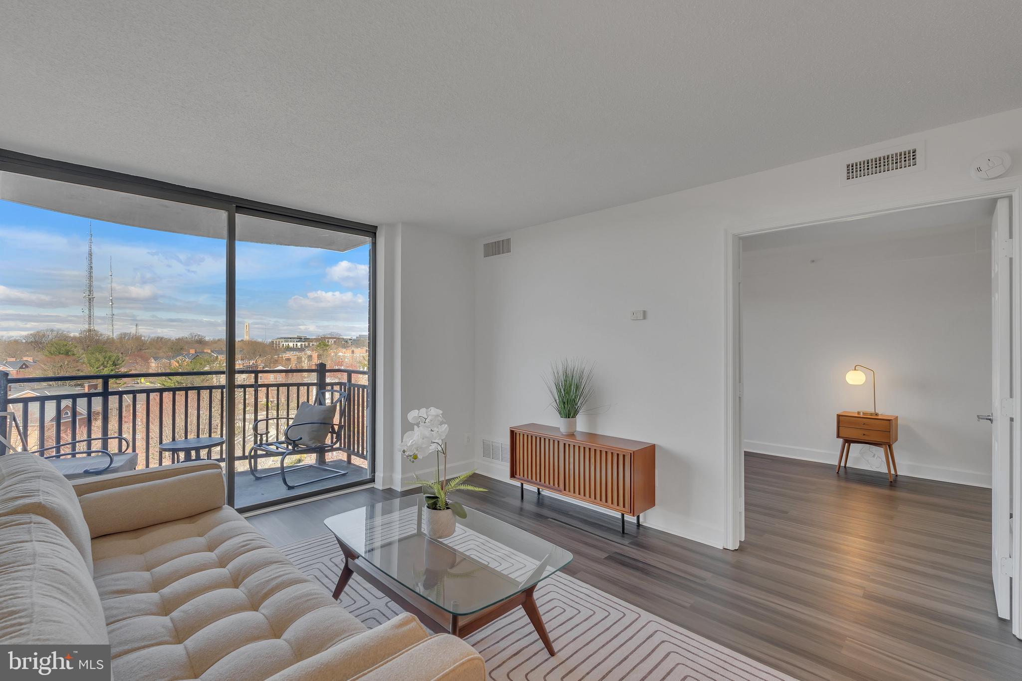 CLEVELAND PARK - Residential