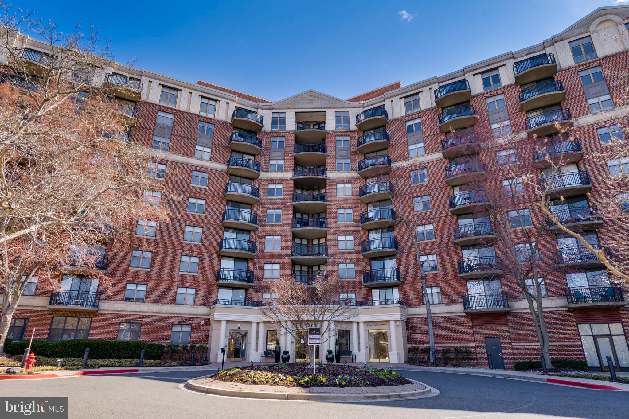 CLEVELAND PARK - Residential