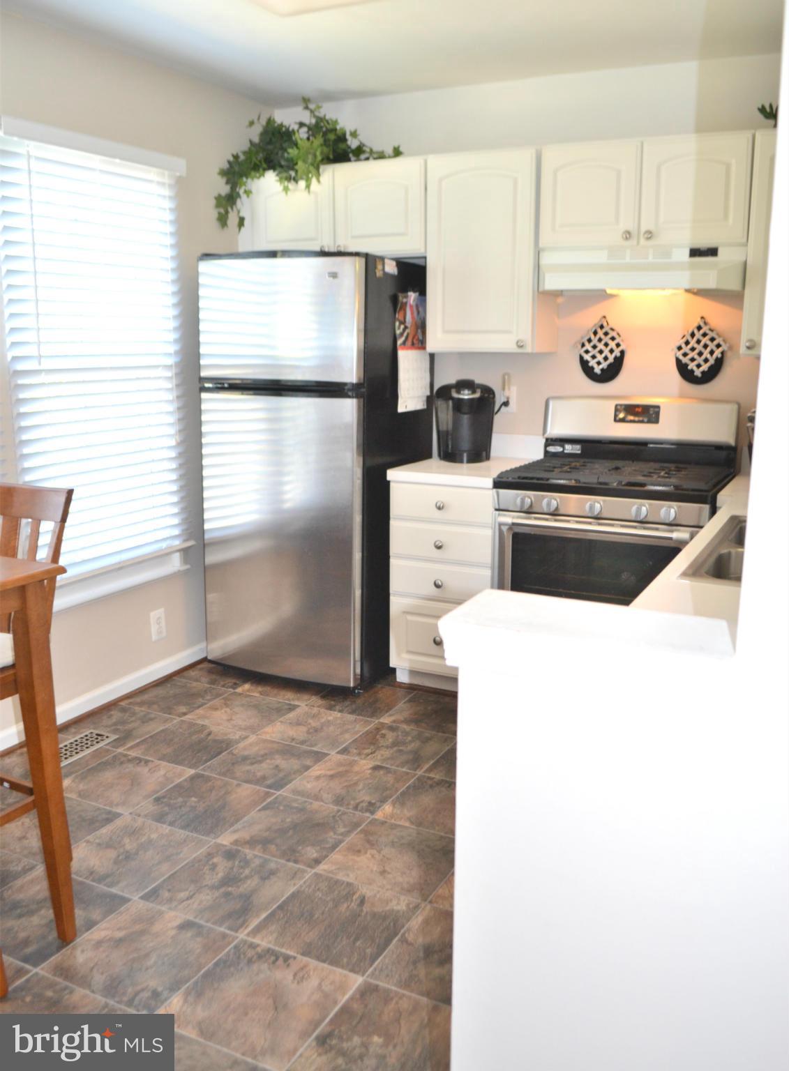 TURNBERRY VILLAGE - Residential Lease