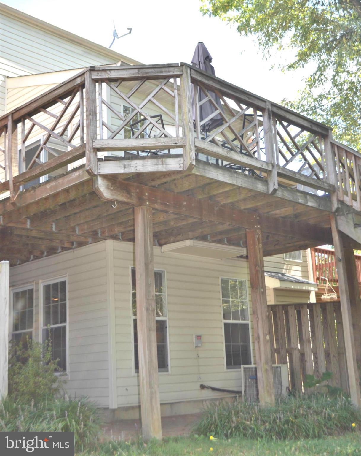 TURNBERRY VILLAGE - Residential Lease