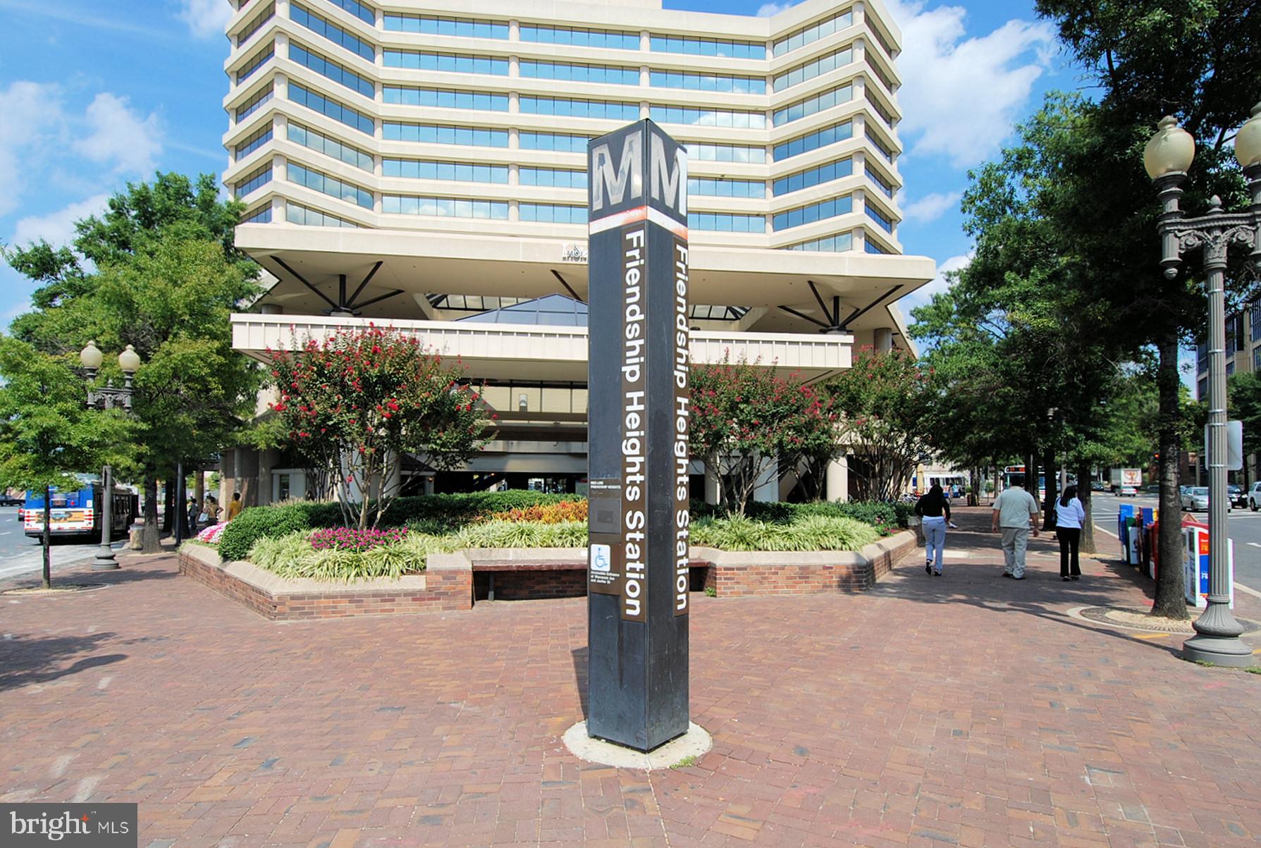 CHEVY CHASE VILLAGE - Residential