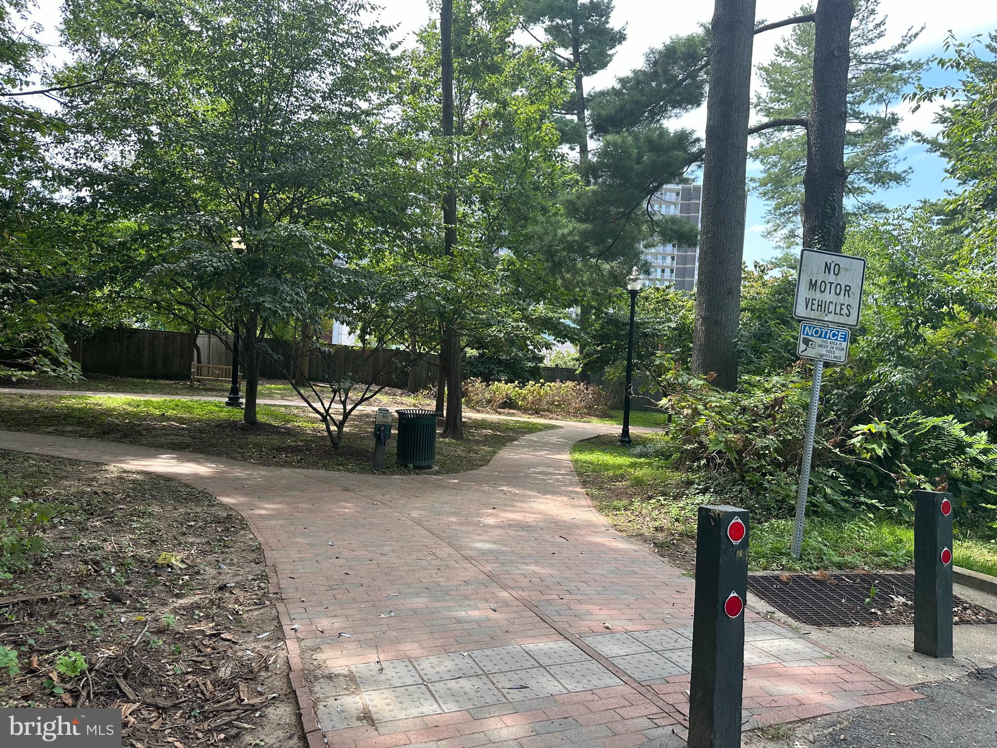 CHEVY CHASE VILLAGE - Residential