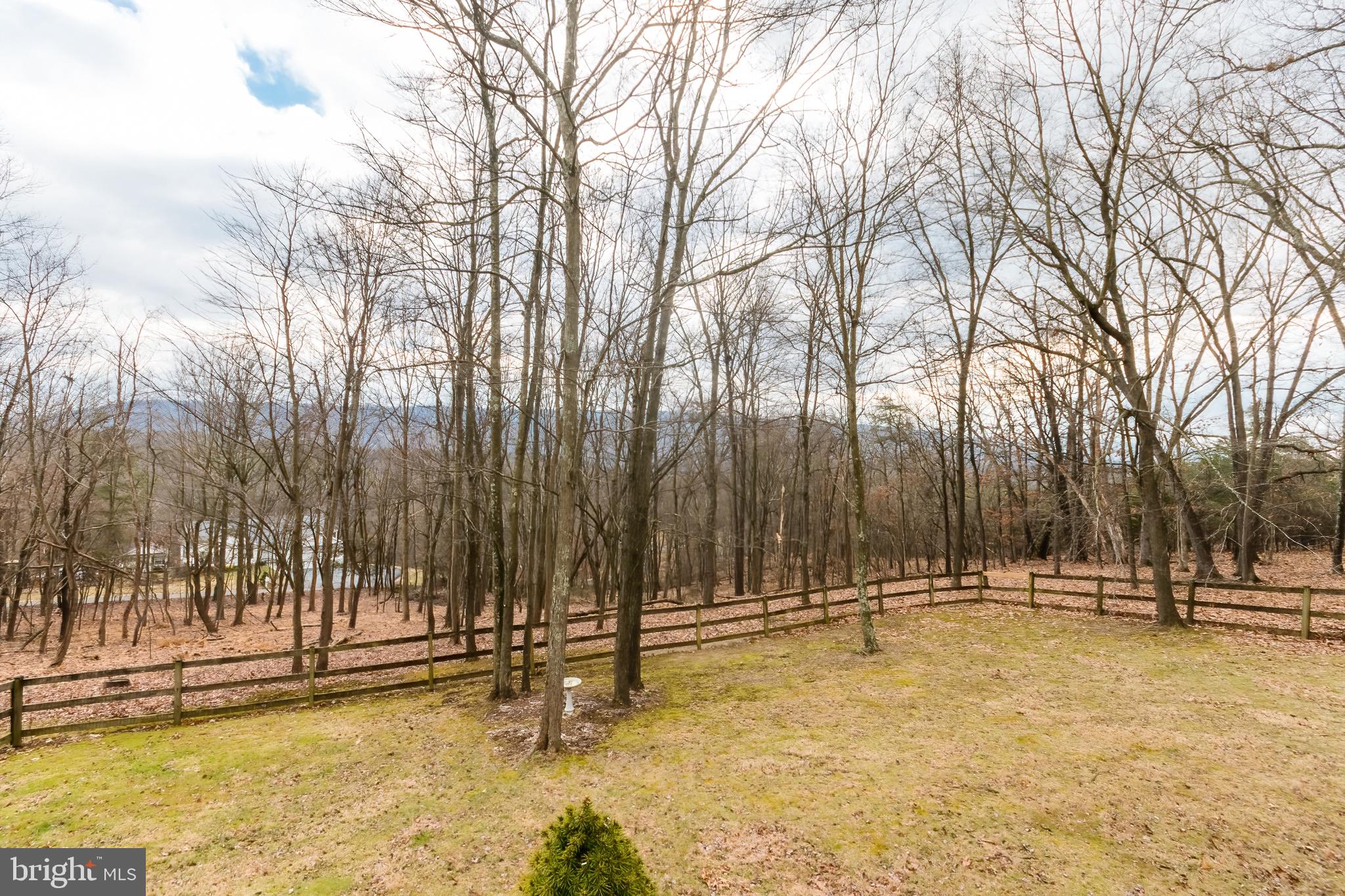 HILLCREST - Residential