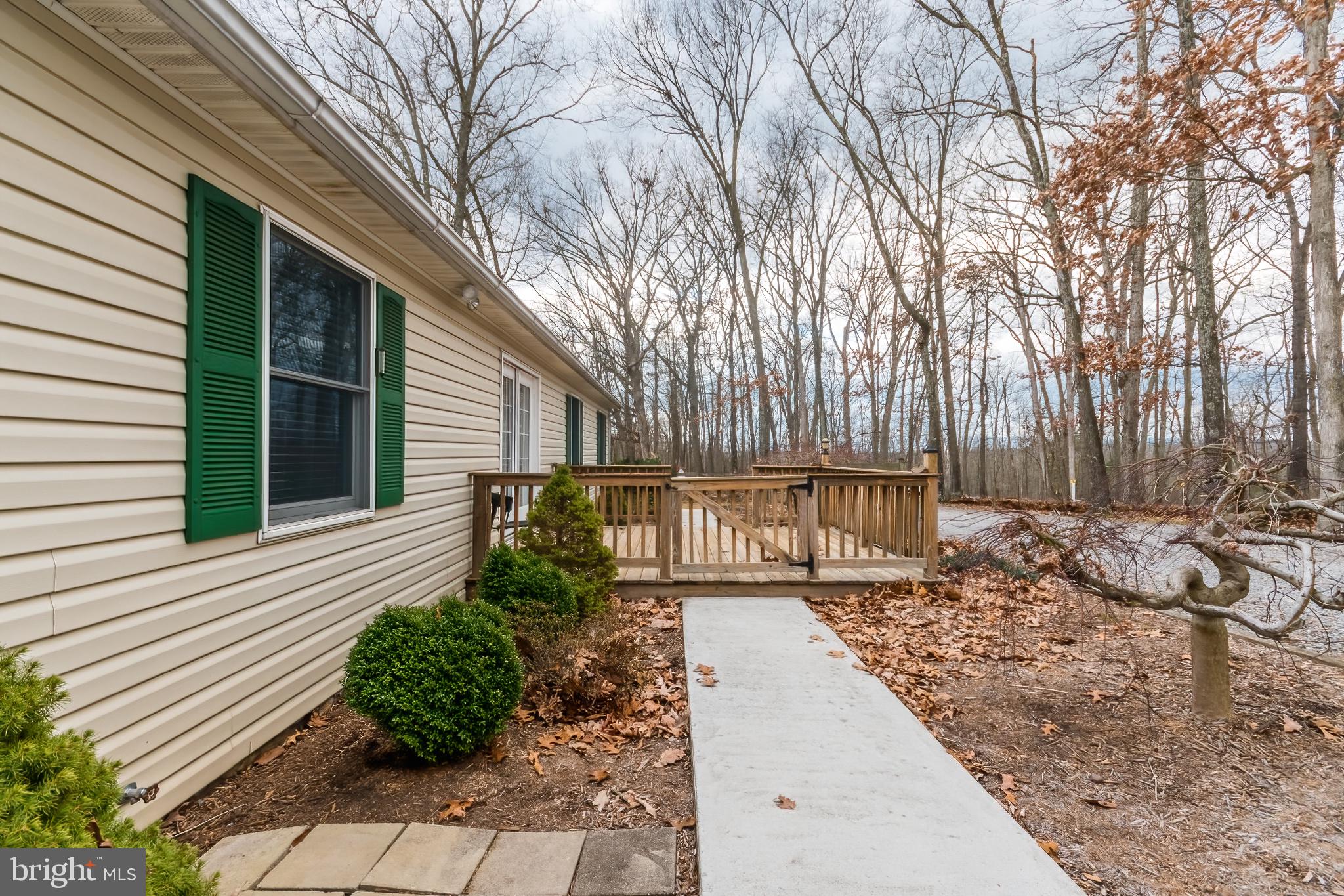 HILLCREST - Residential