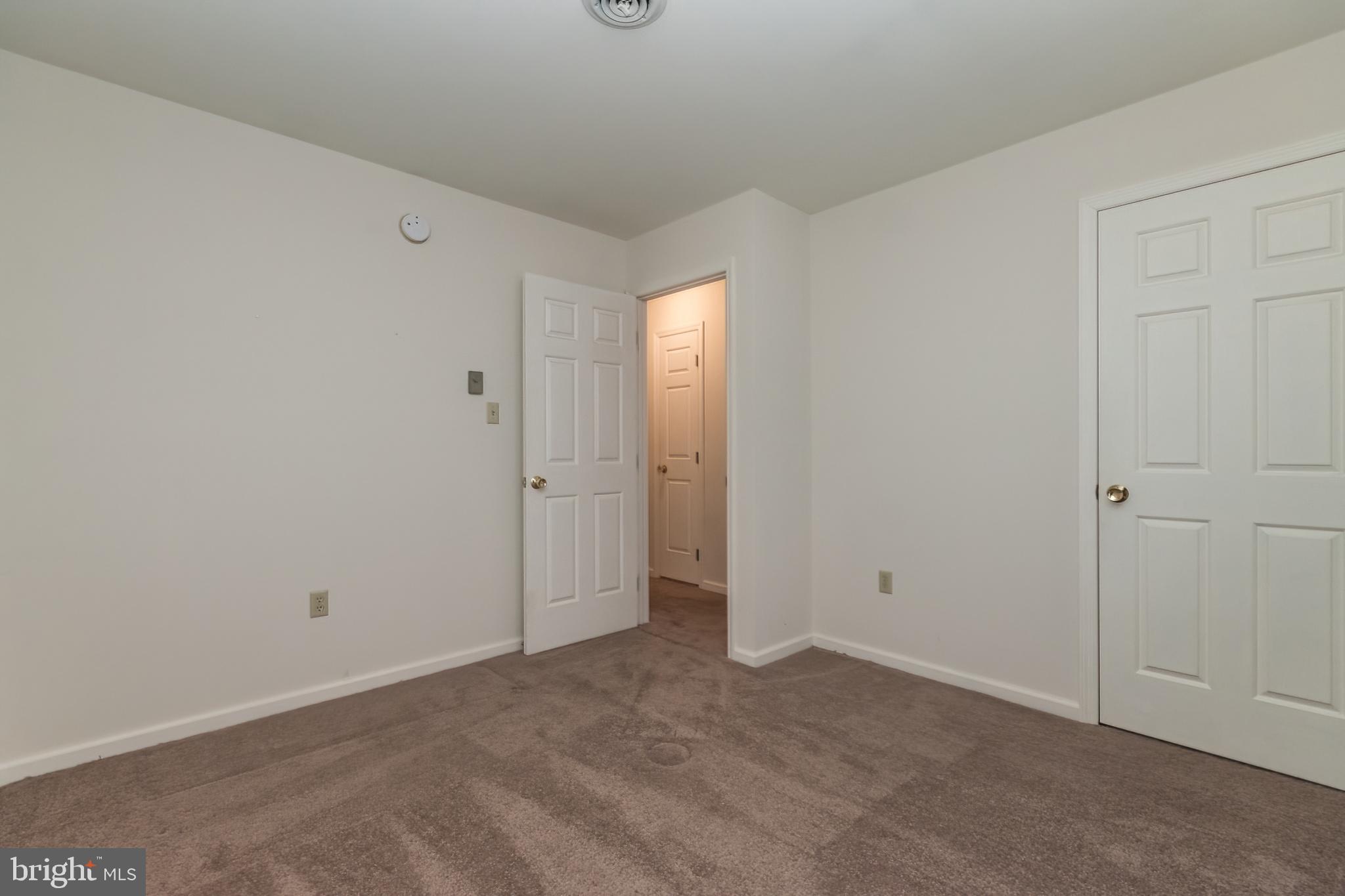 HILLCREST - Residential