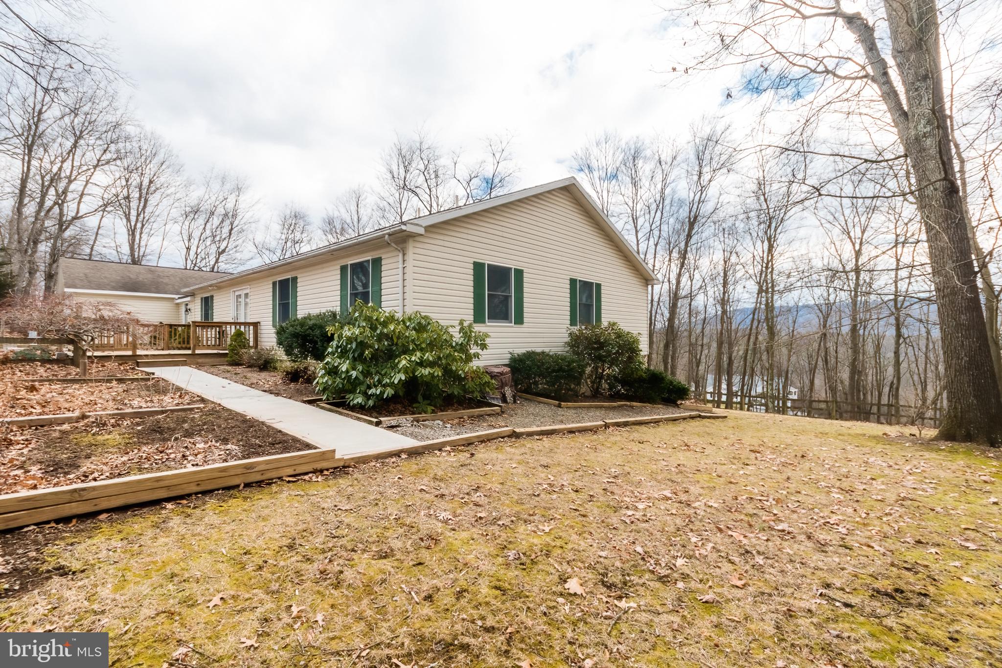 HILLCREST - Residential