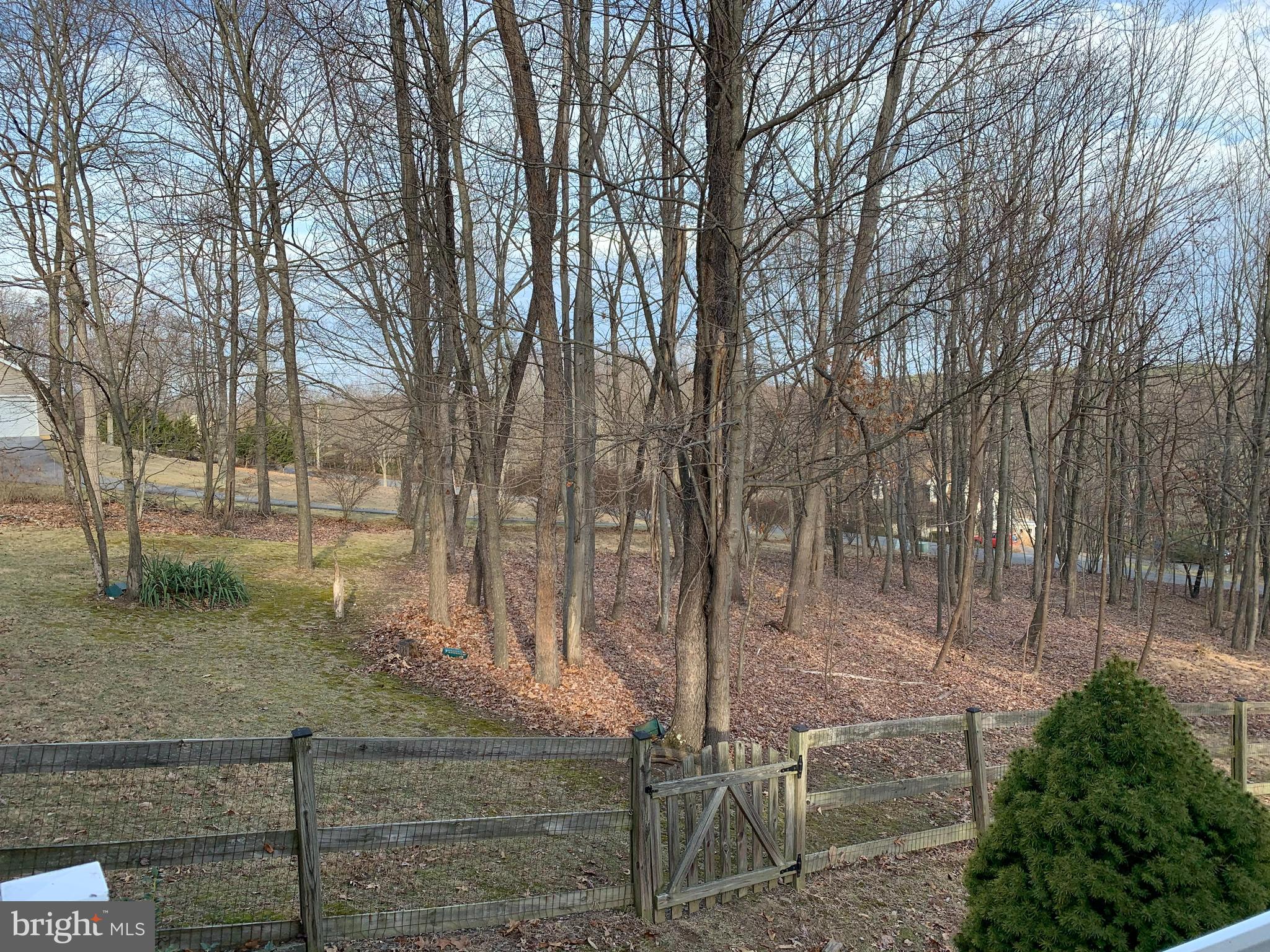 HILLCREST - Residential