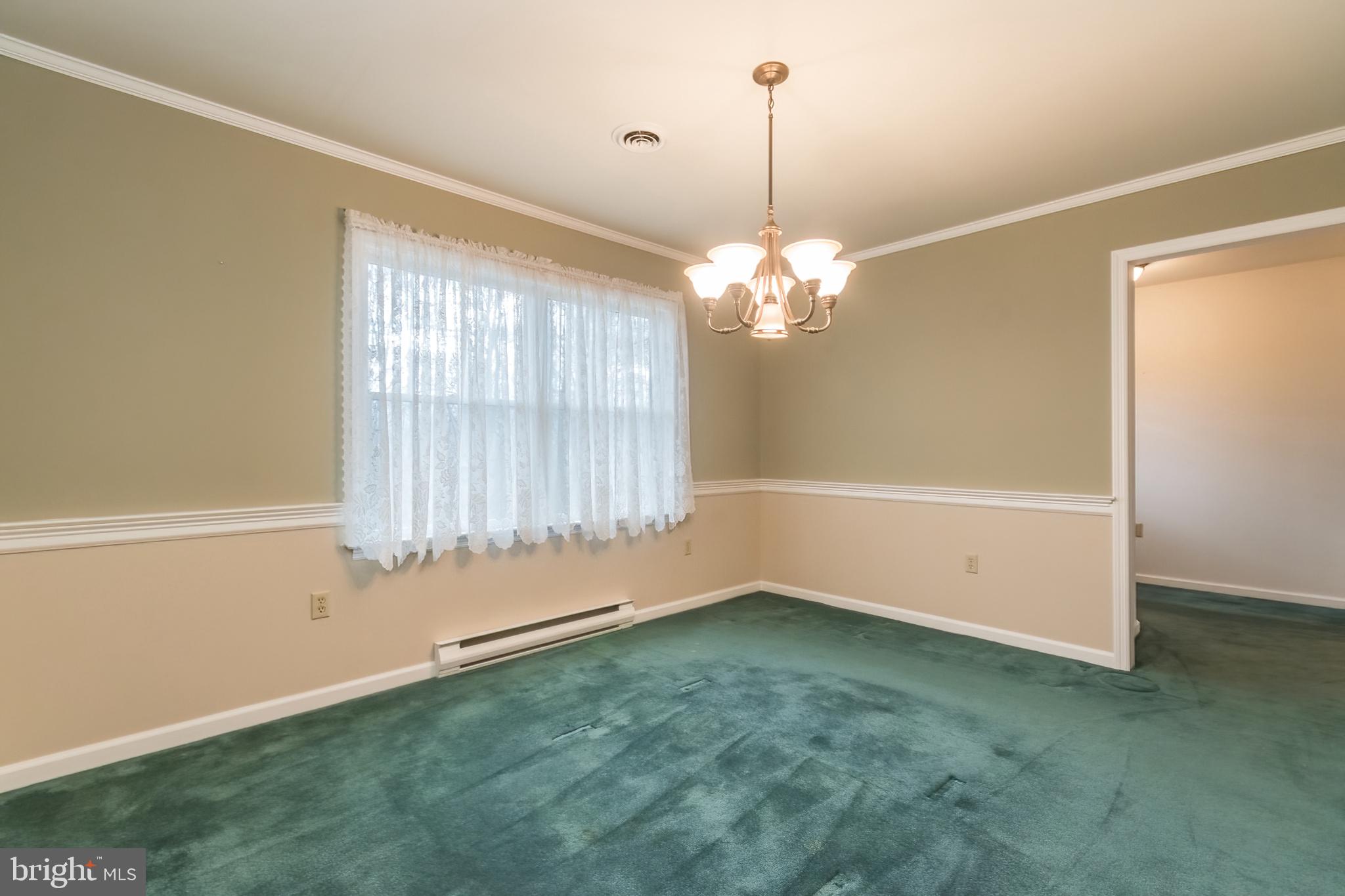 HILLCREST - Residential