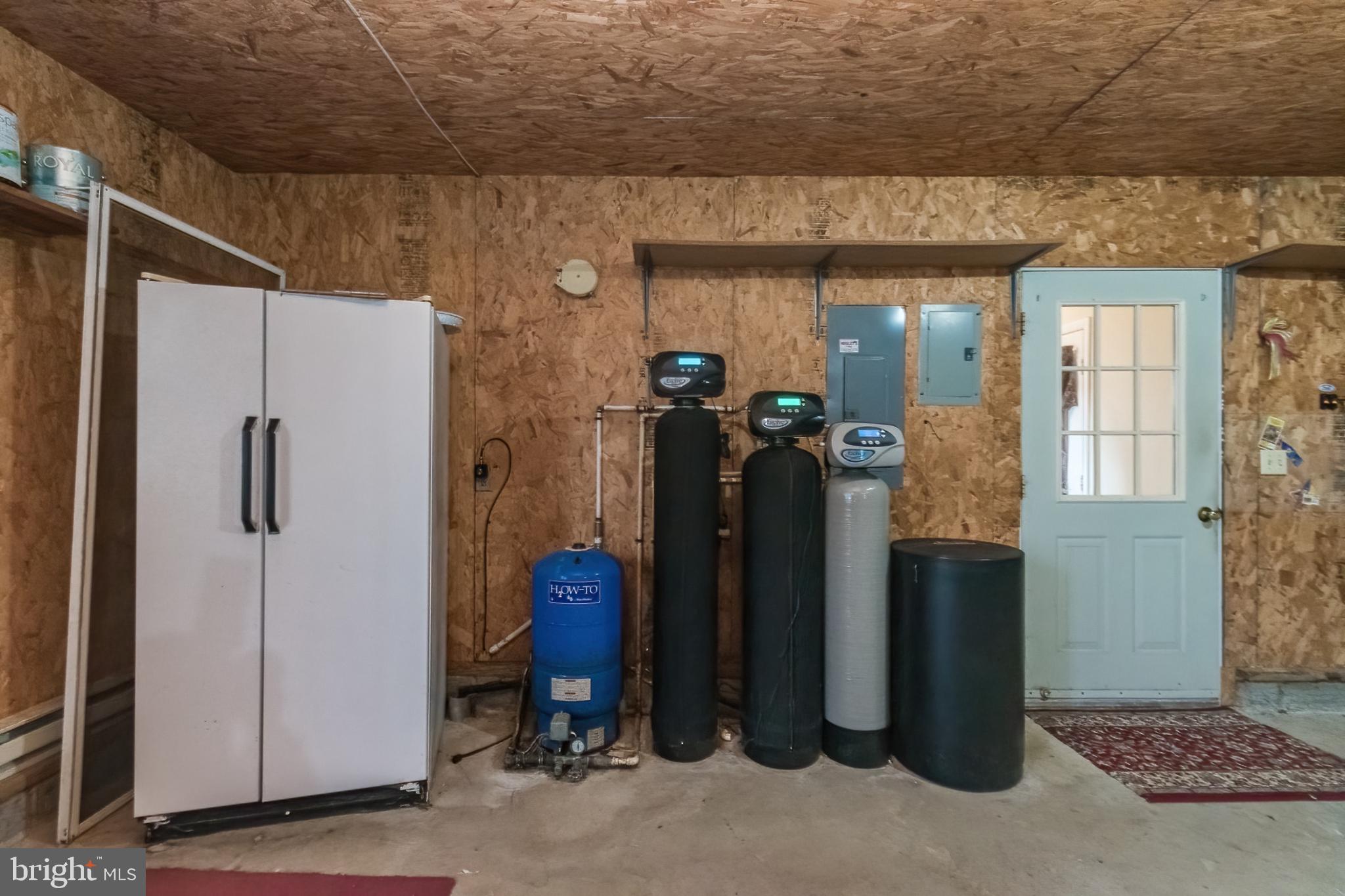 HILLCREST - Residential