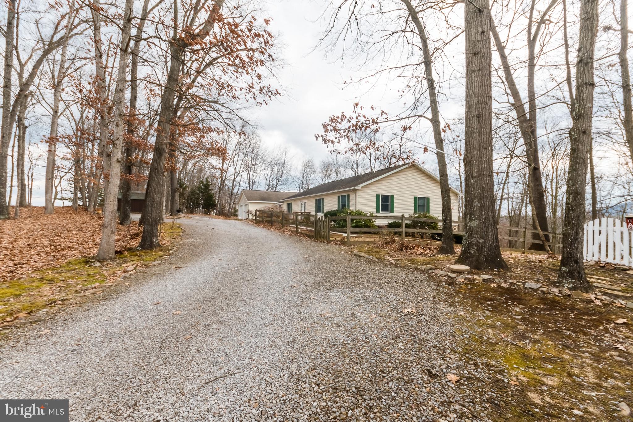 HILLCREST - Residential