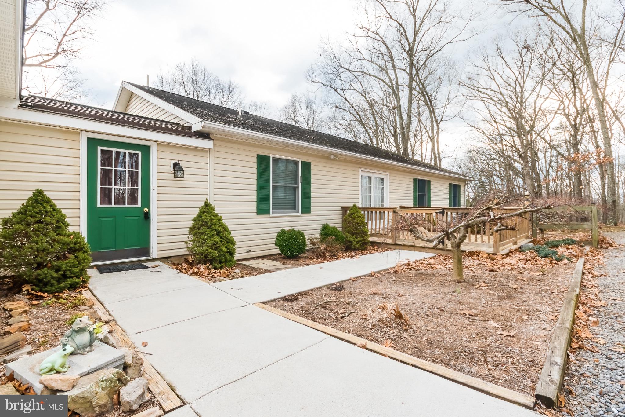 HILLCREST - Residential