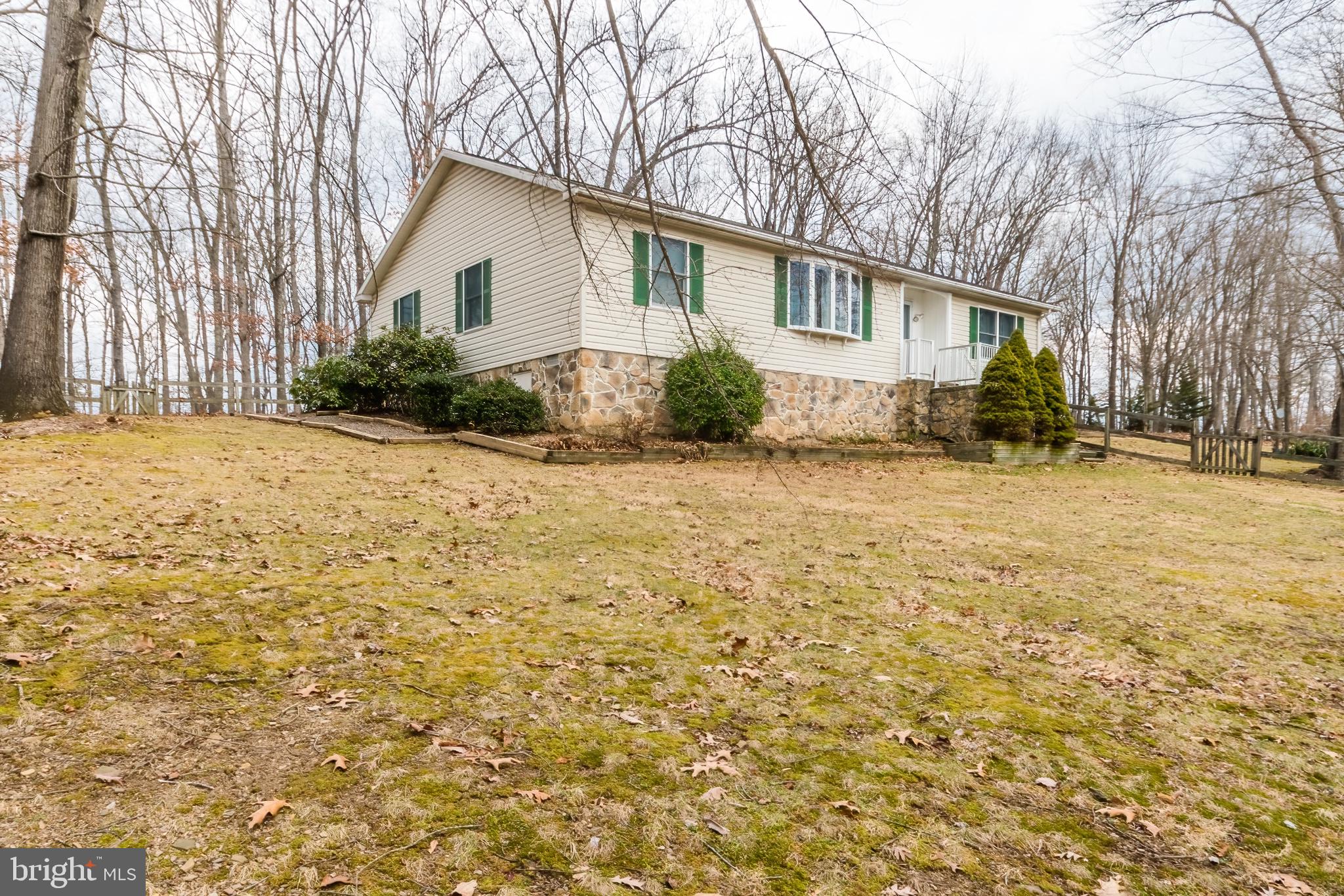 HILLCREST - Residential