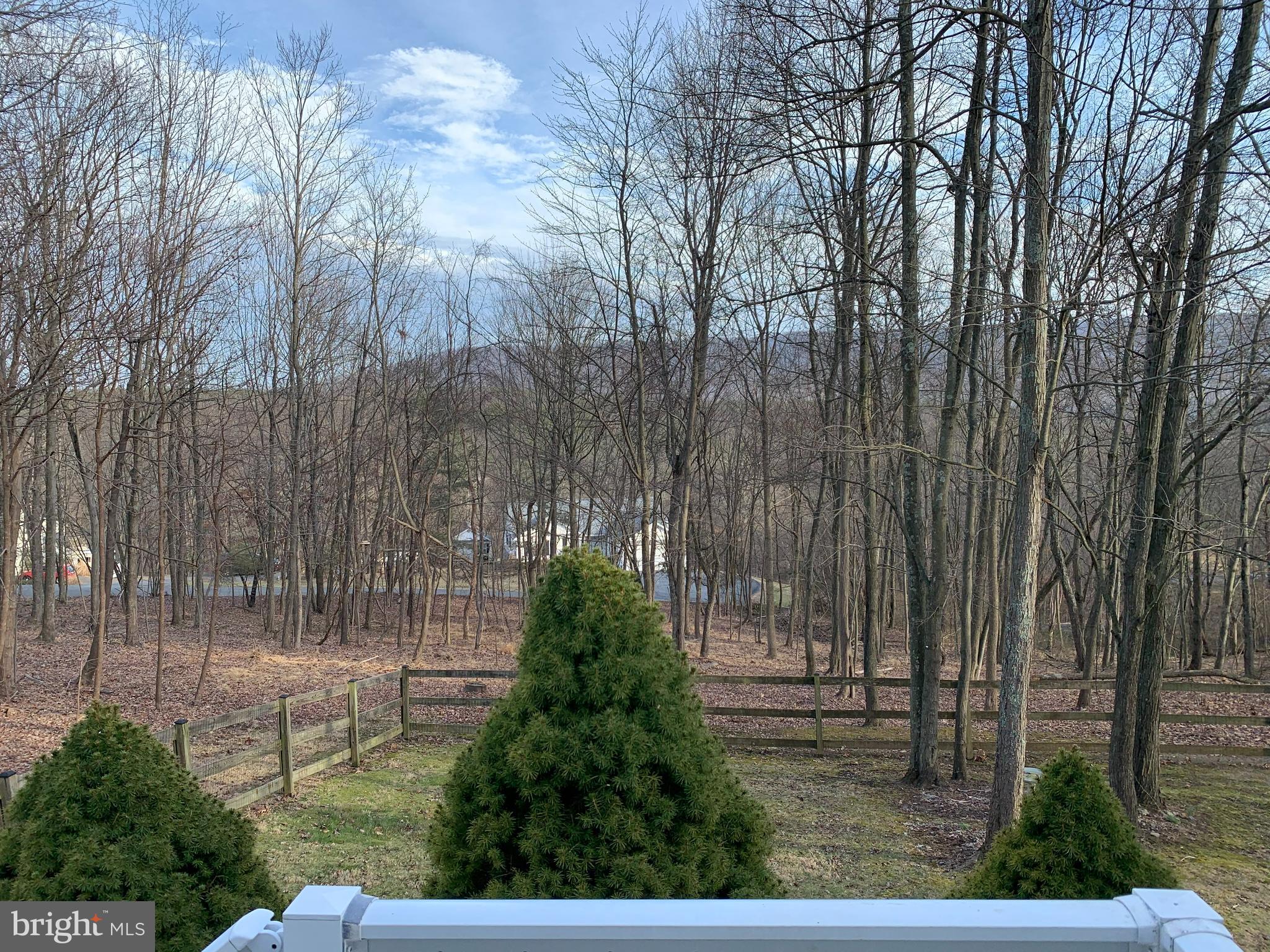 HILLCREST - Residential