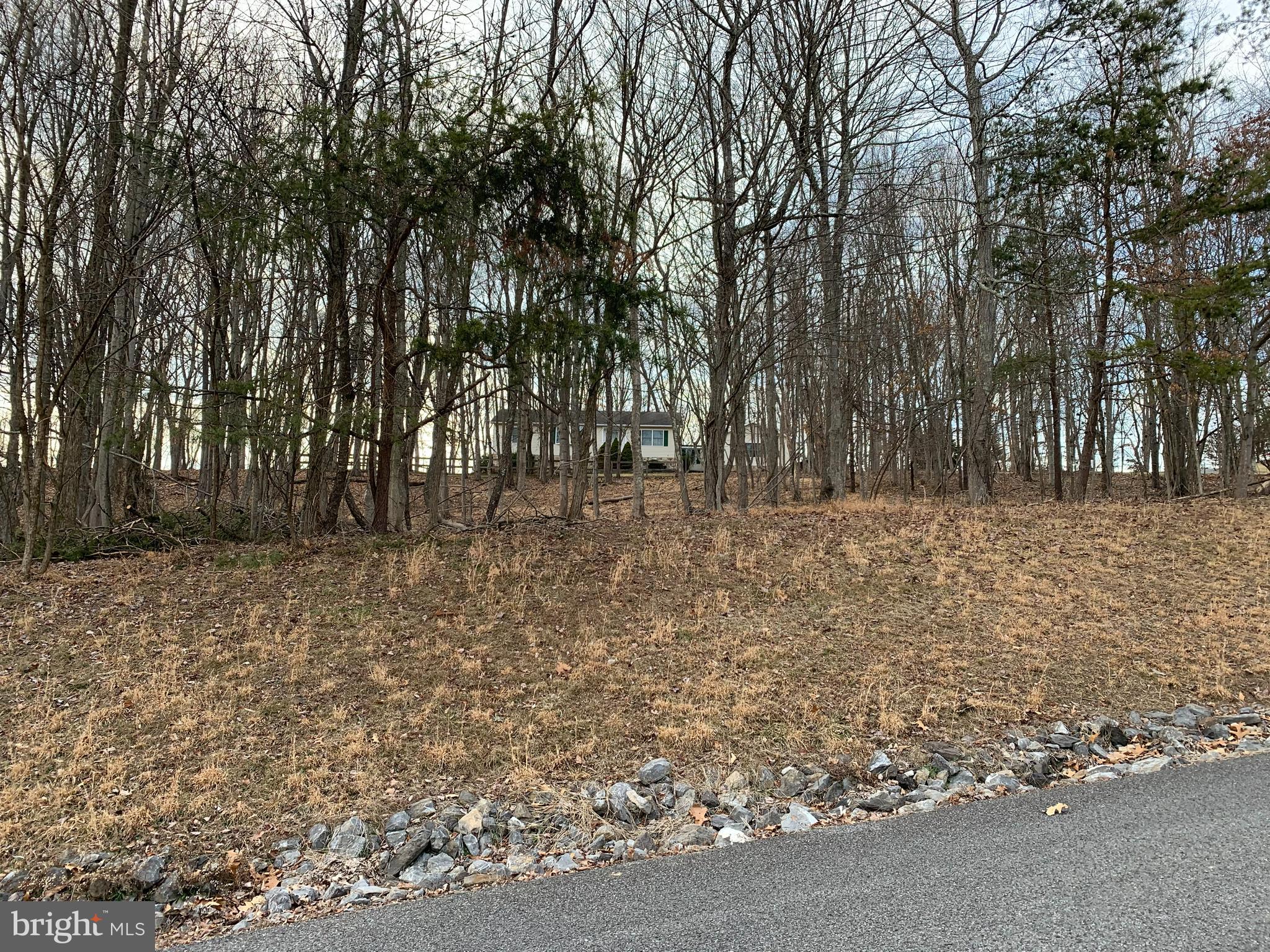 HILLCREST - Residential