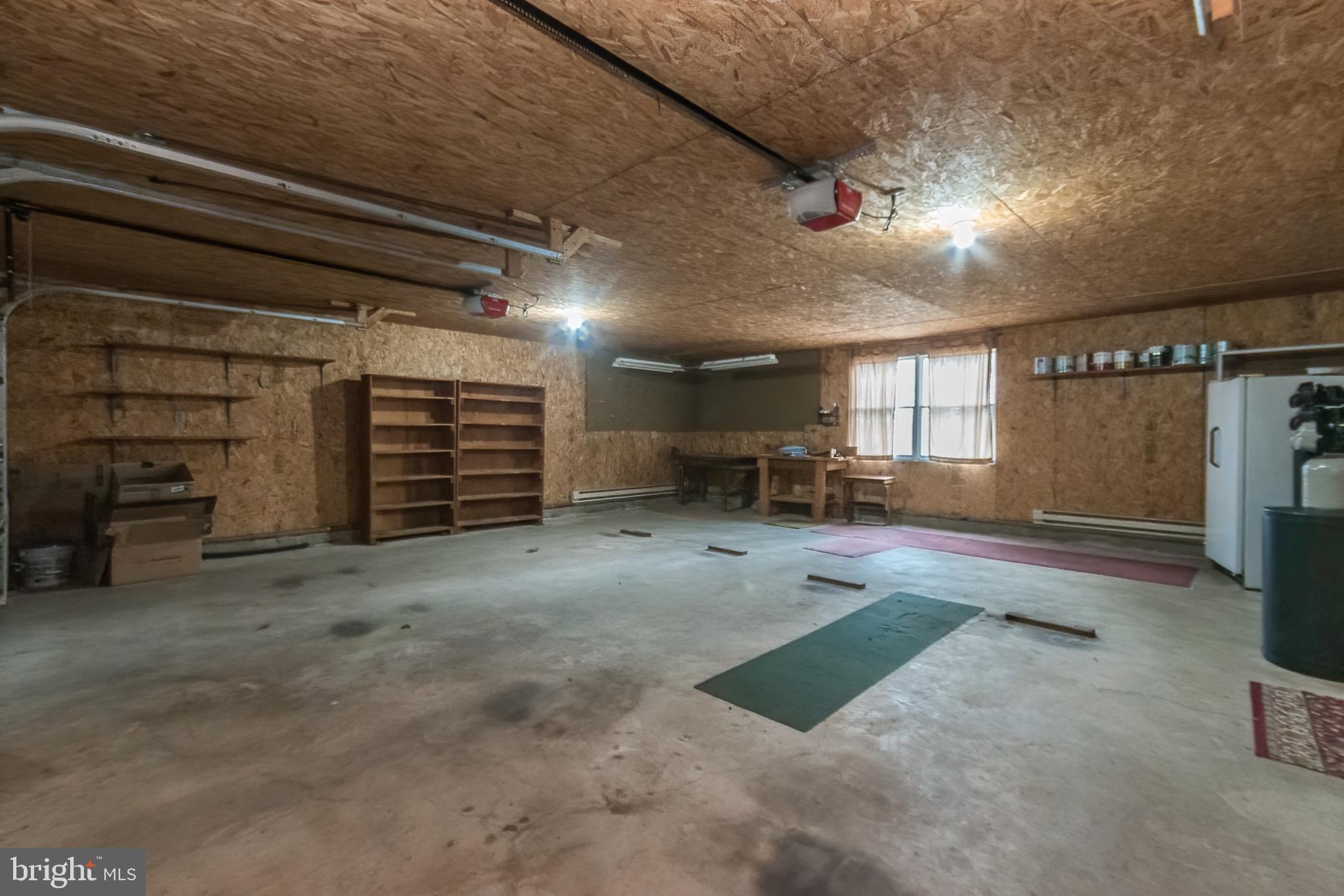 HILLCREST - Residential