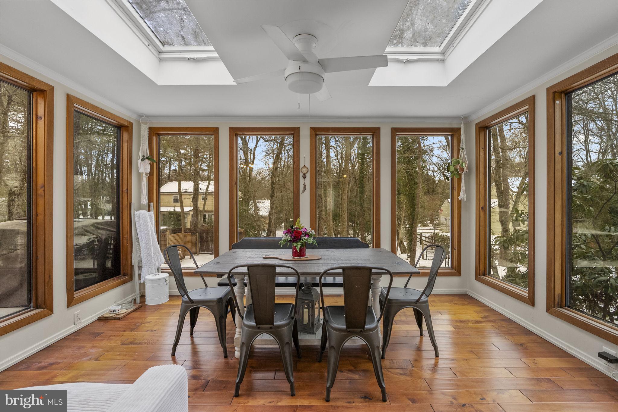 LAKE PINE - Residential