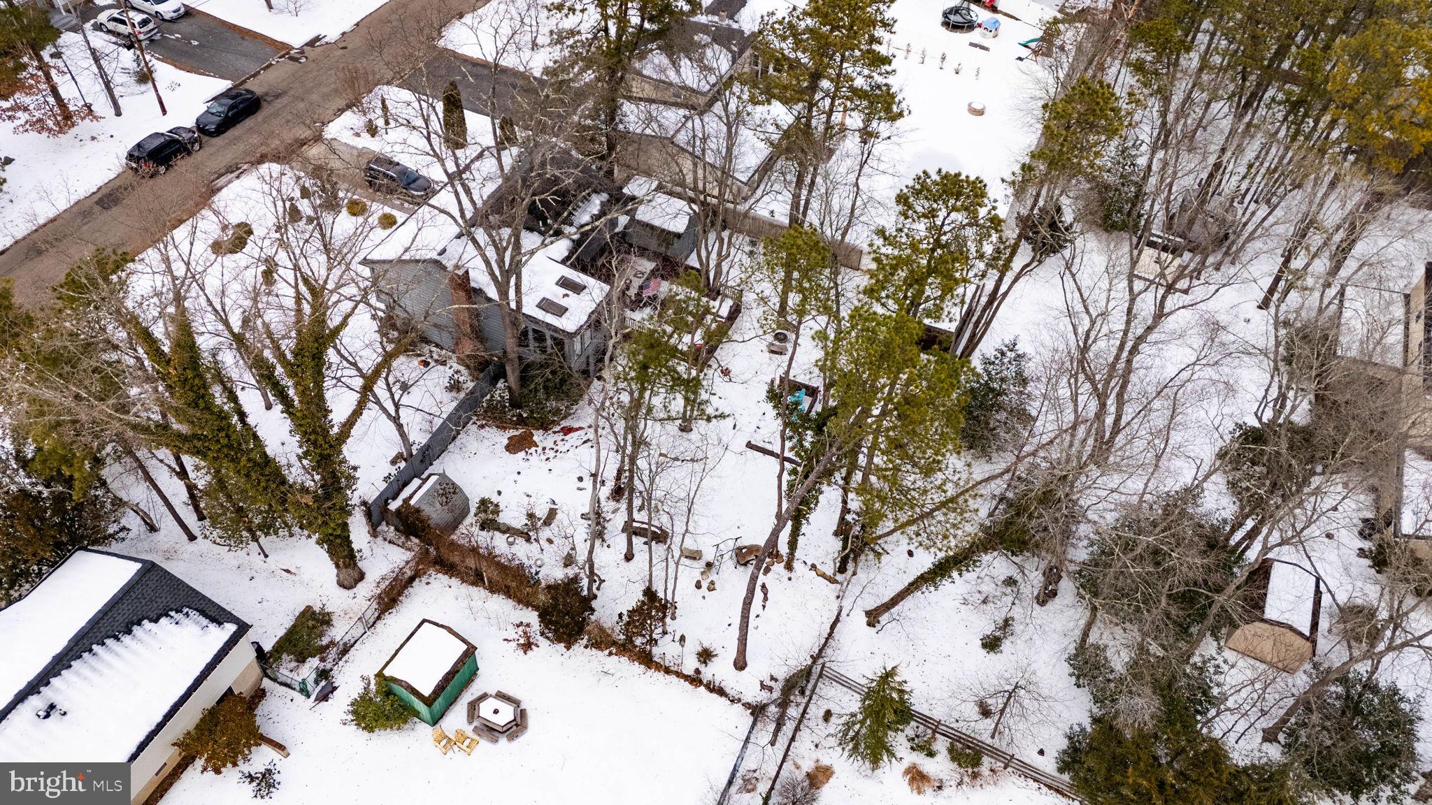 LAKE PINE - Residential