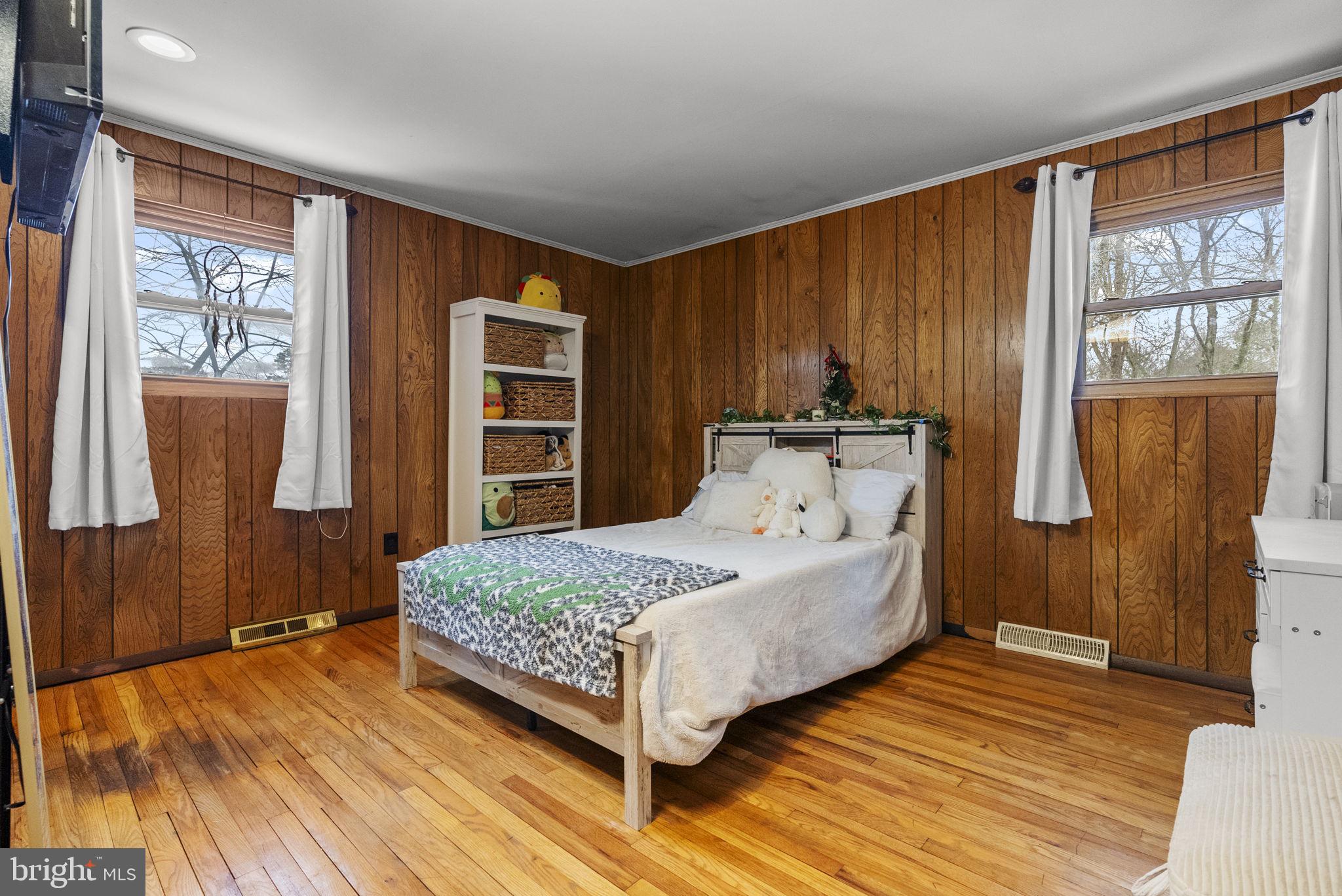 LAKE PINE - Residential