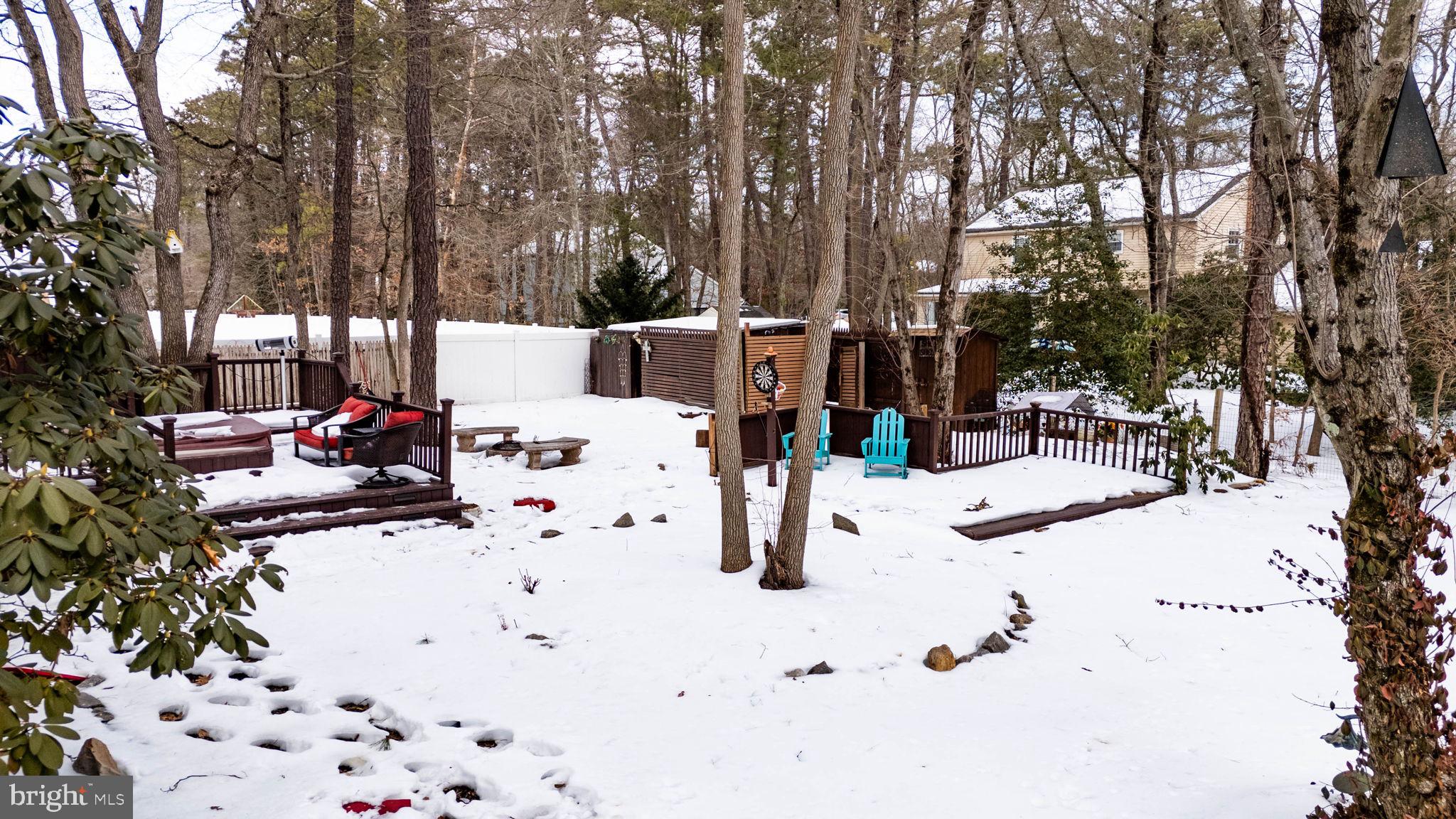 LAKE PINE - Residential