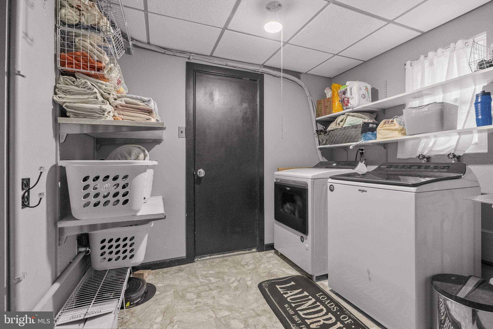 LAKE PINE - Residential