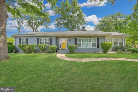 Photo of 8909 Weir Street, MANASSAS, VA 20110 (MLS # VAMN2011080)
