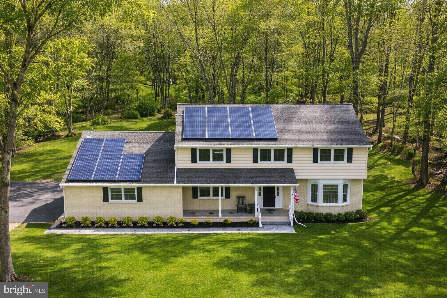 26 HONEY BROOK DRIVE