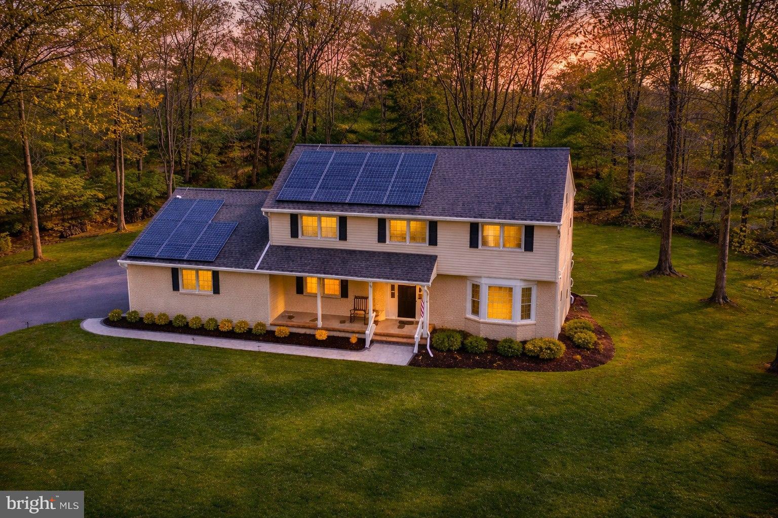 26 HONEY BROOK DRIVE