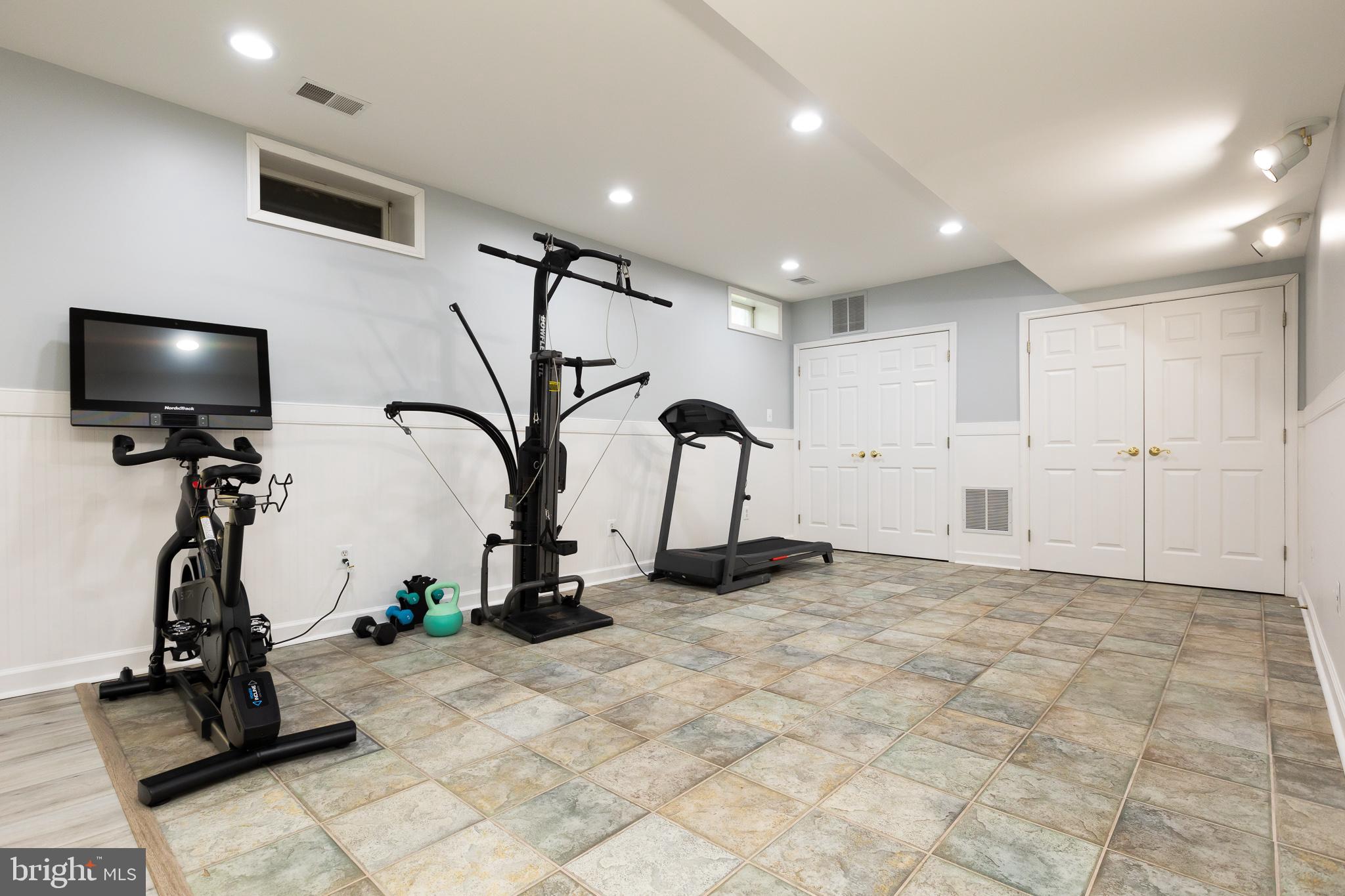 CLARKSVILLE HUNT - Residential