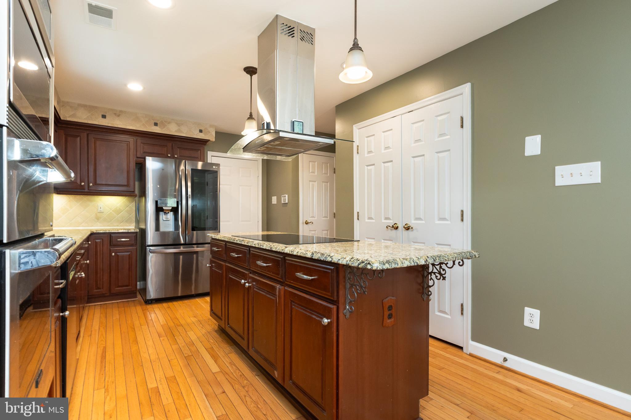 CLARKSVILLE HUNT - Residential