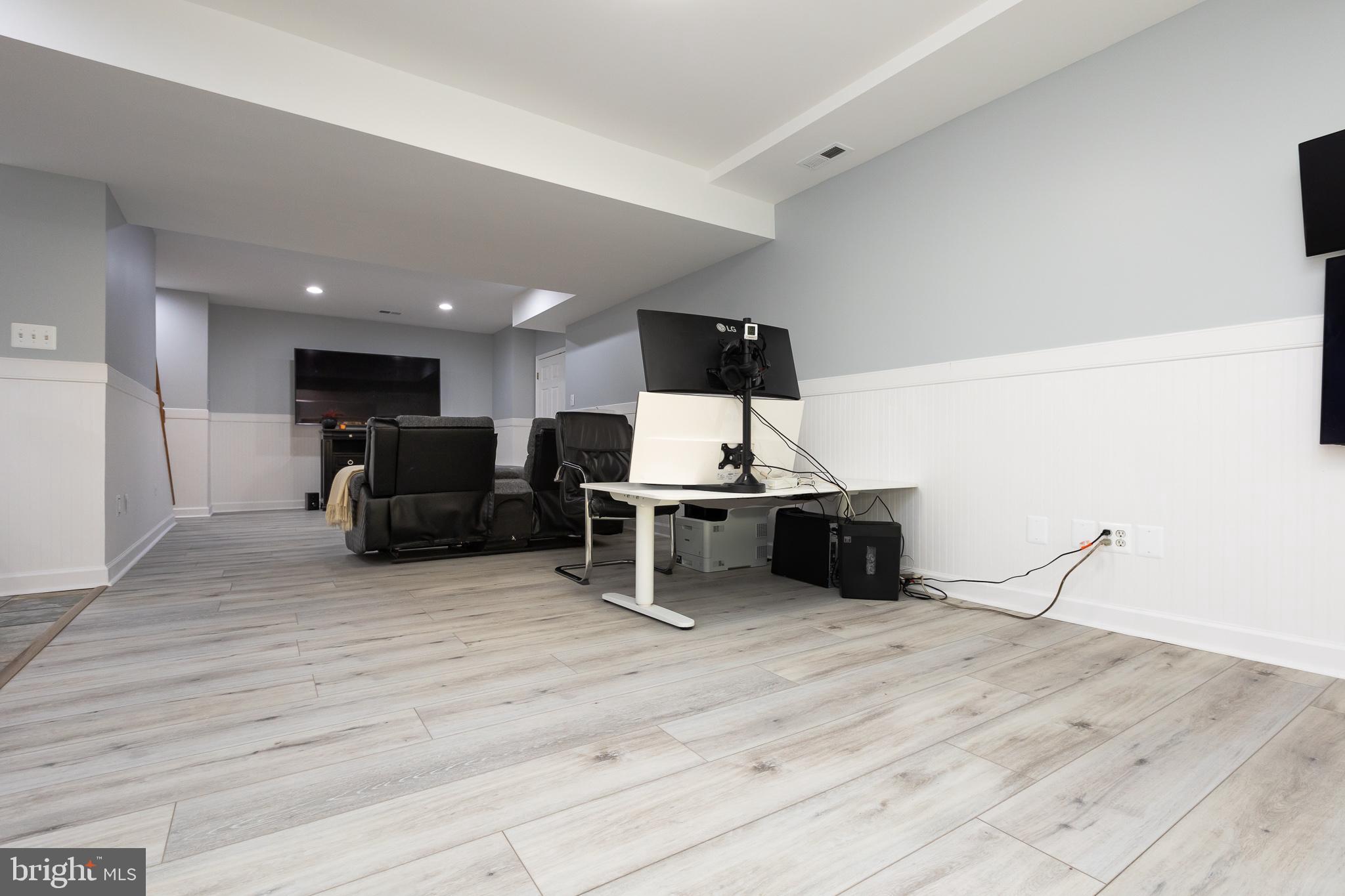 CLARKSVILLE HUNT - Residential