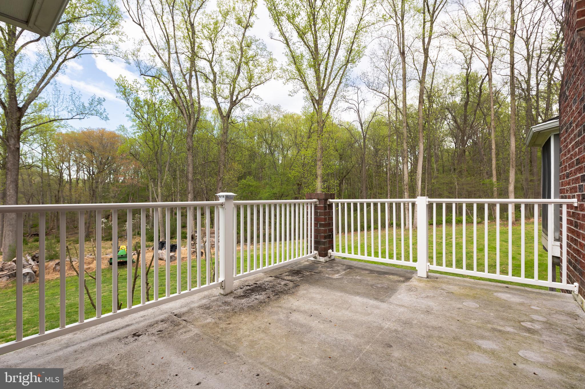 CLARKSVILLE HUNT - Residential