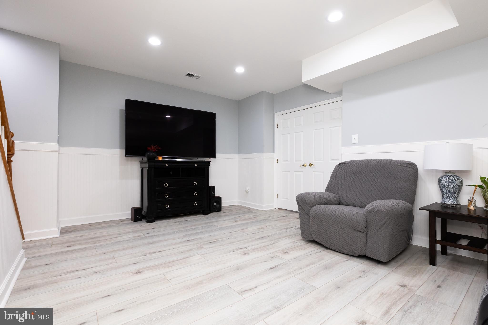 CLARKSVILLE HUNT - Residential