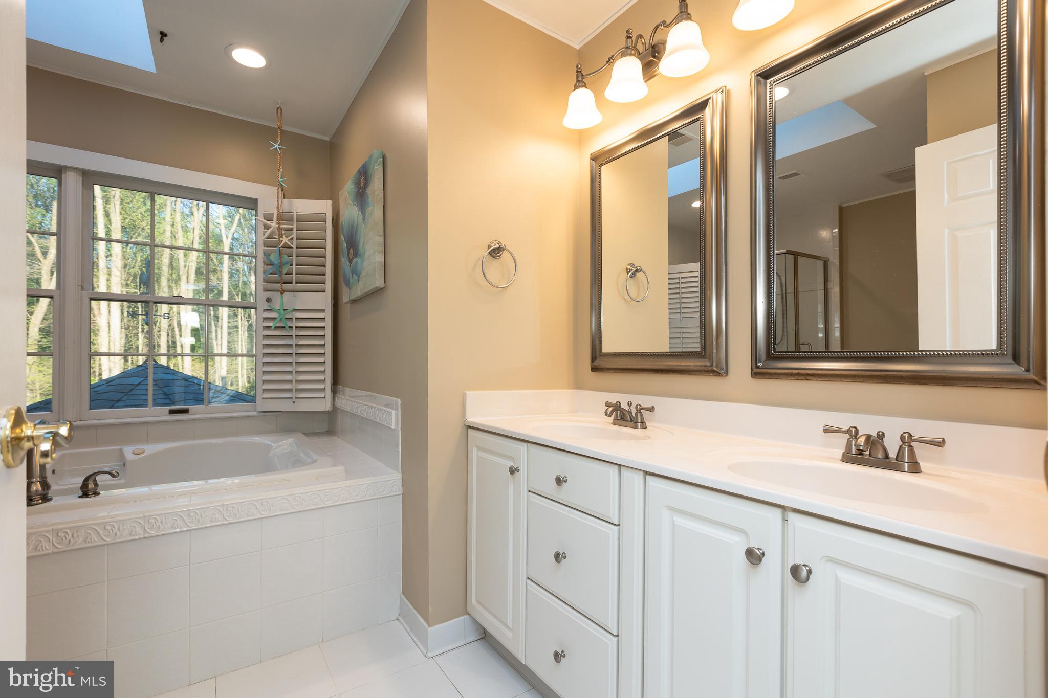 CLARKSVILLE HUNT - Residential