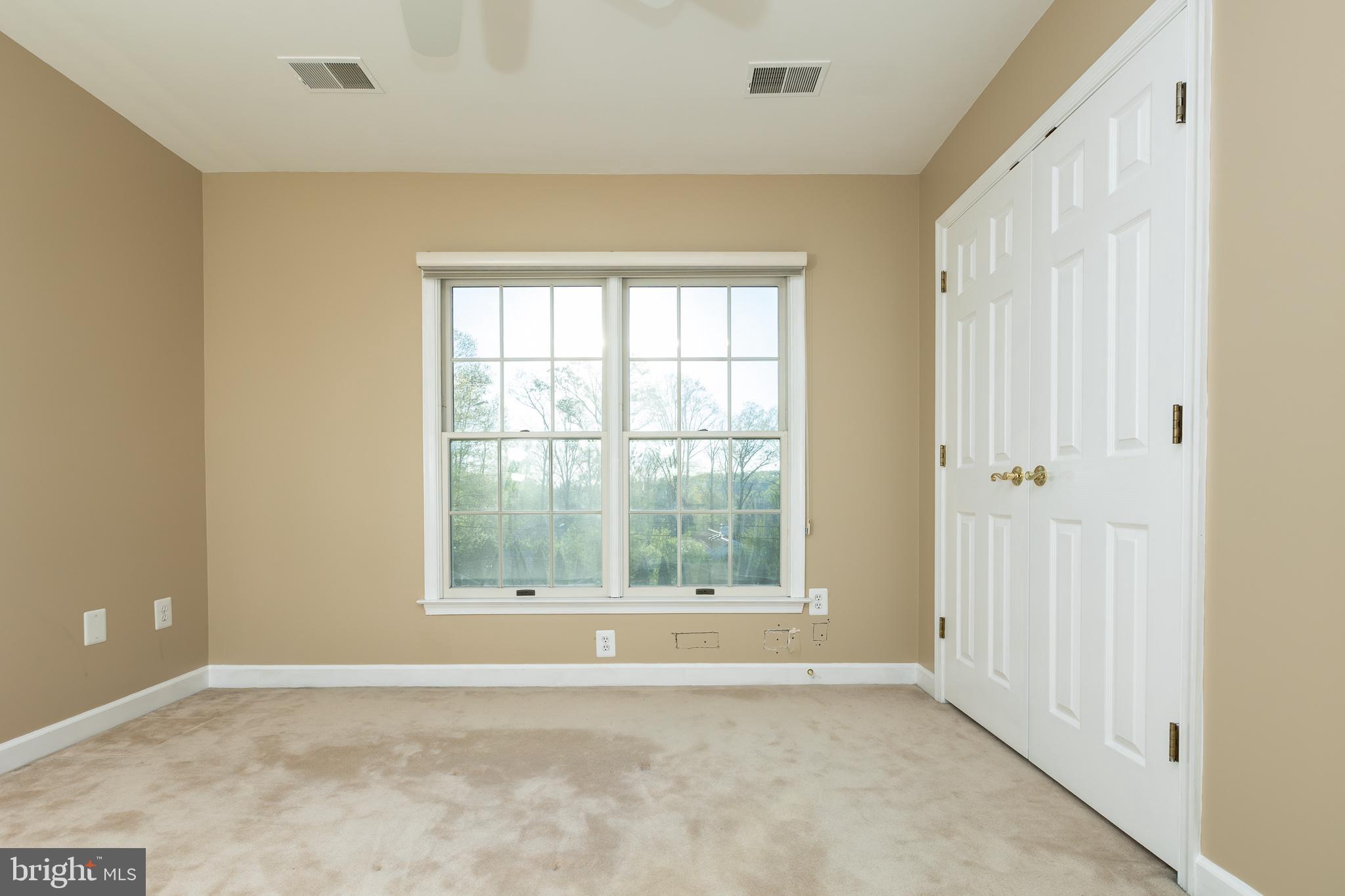 CLARKSVILLE HUNT - Residential