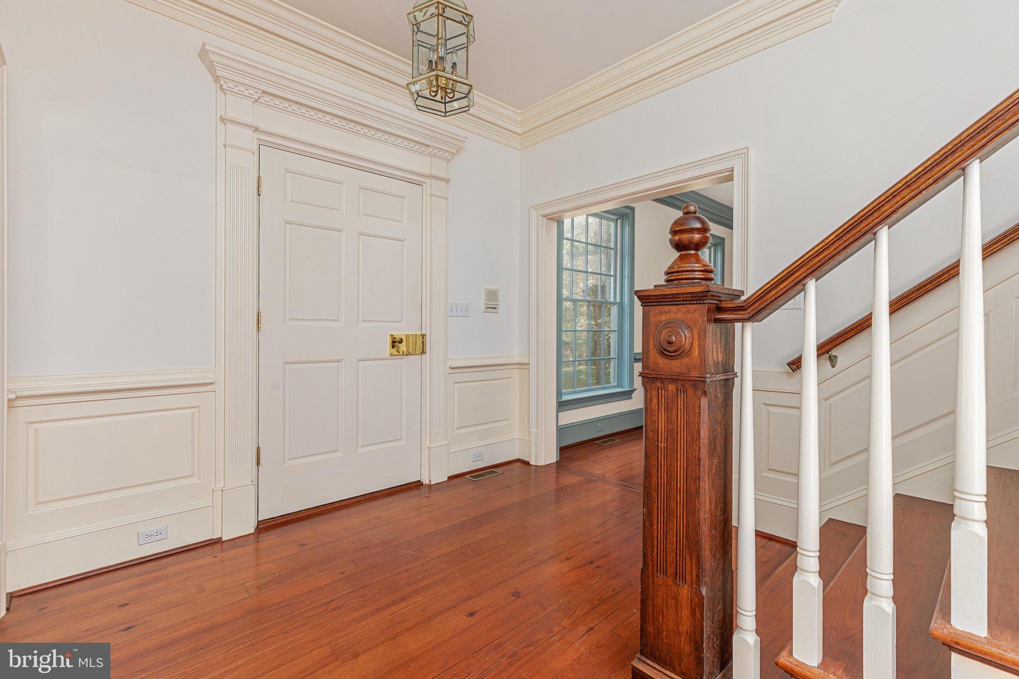 261 MERRIFIELD LANE