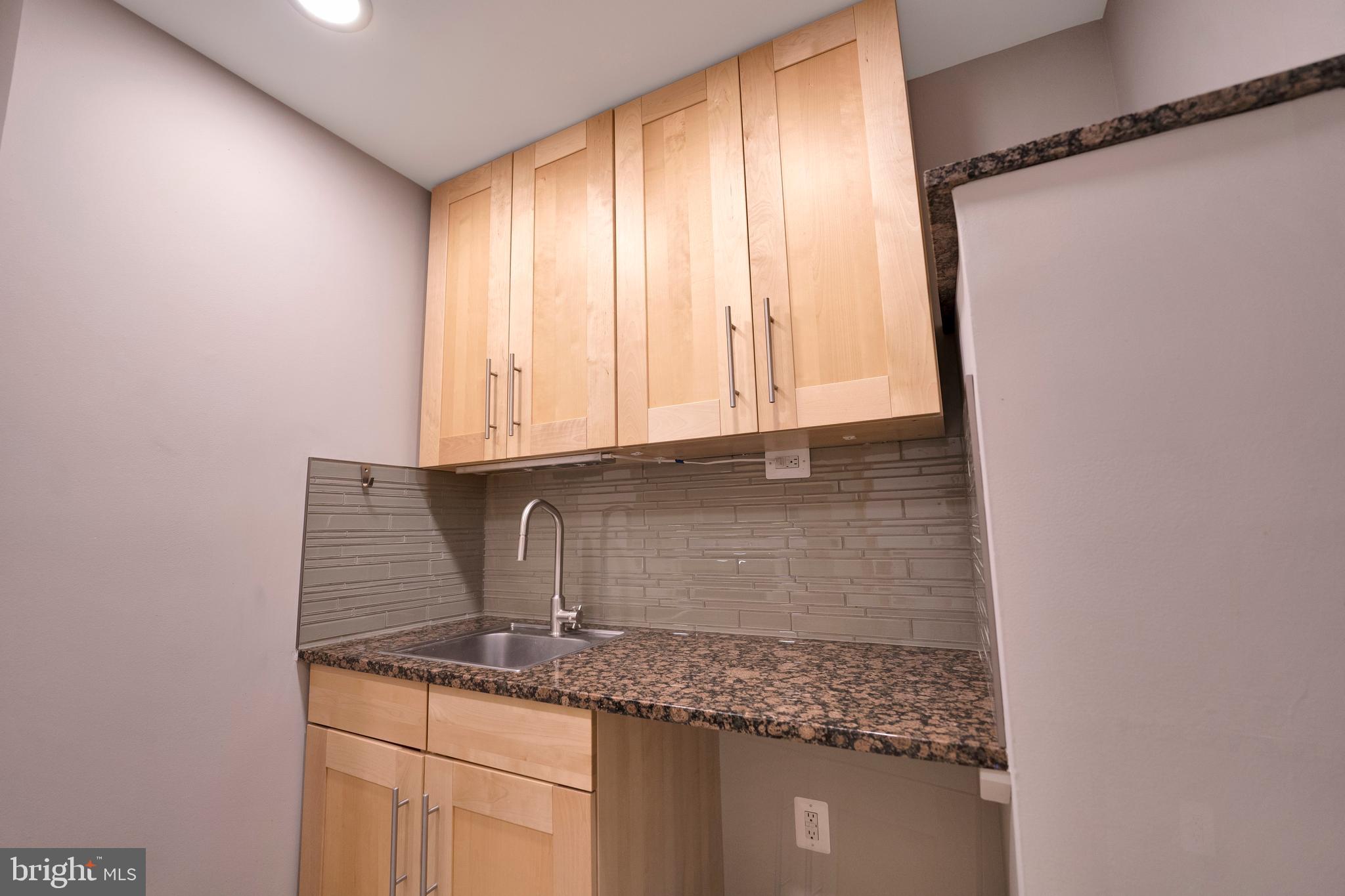 CARMEL IN THE WOODS - Residential