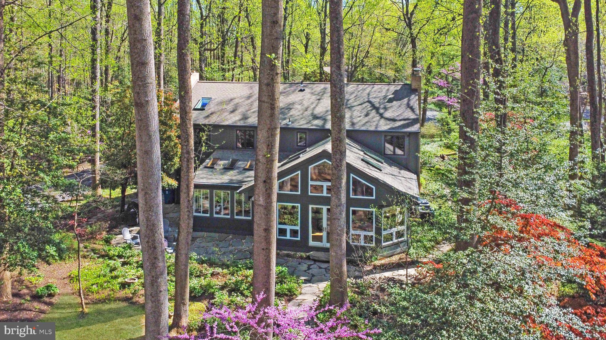 CARMEL IN THE WOODS - Residential