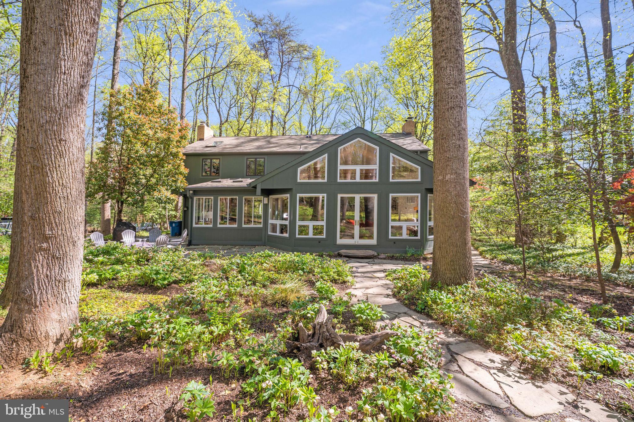 CARMEL IN THE WOODS - Residential