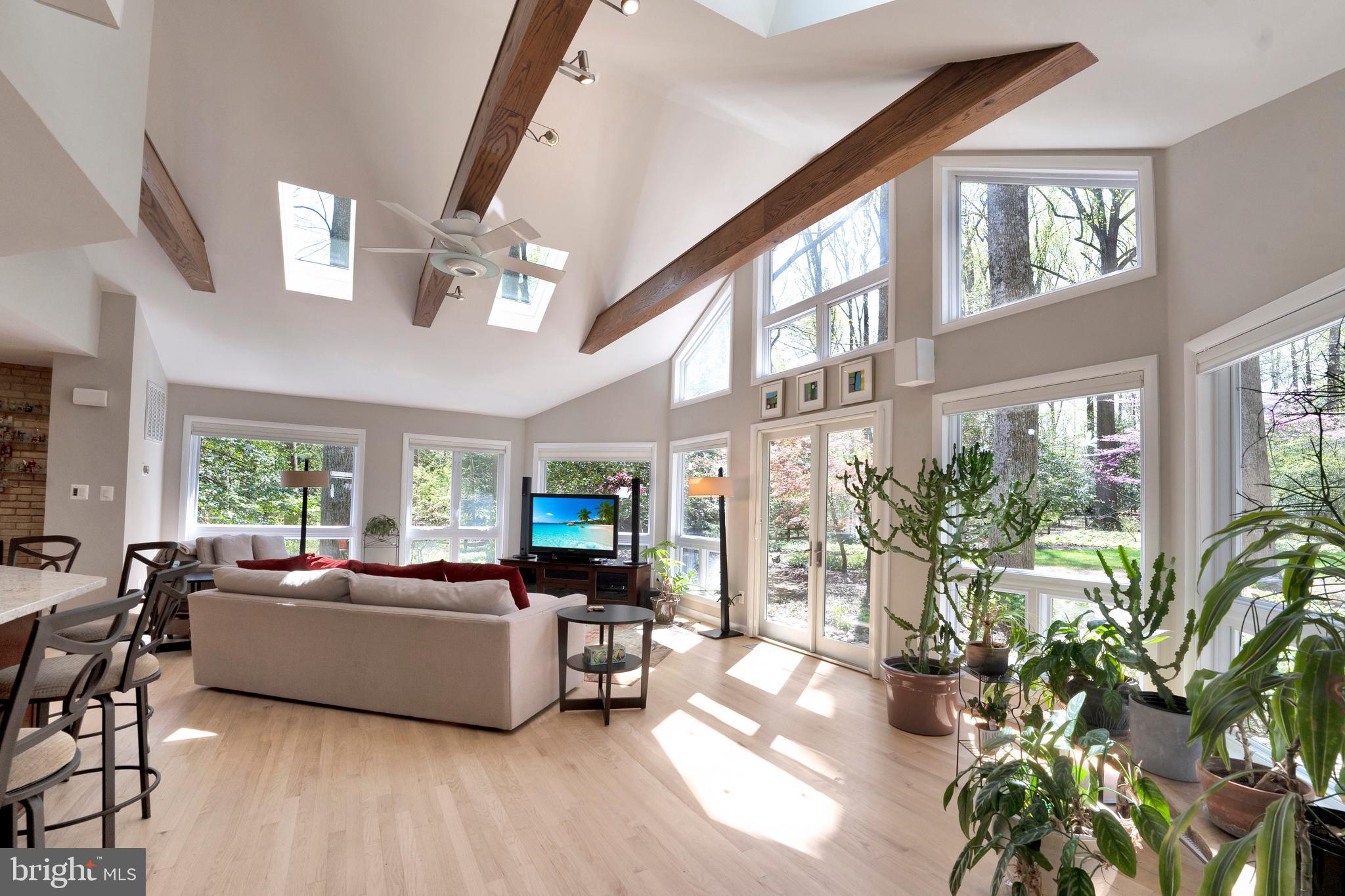 CARMEL IN THE WOODS - Residential